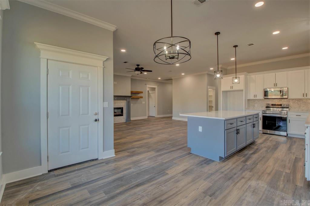 9717 Cliffside  Sherwood, AR