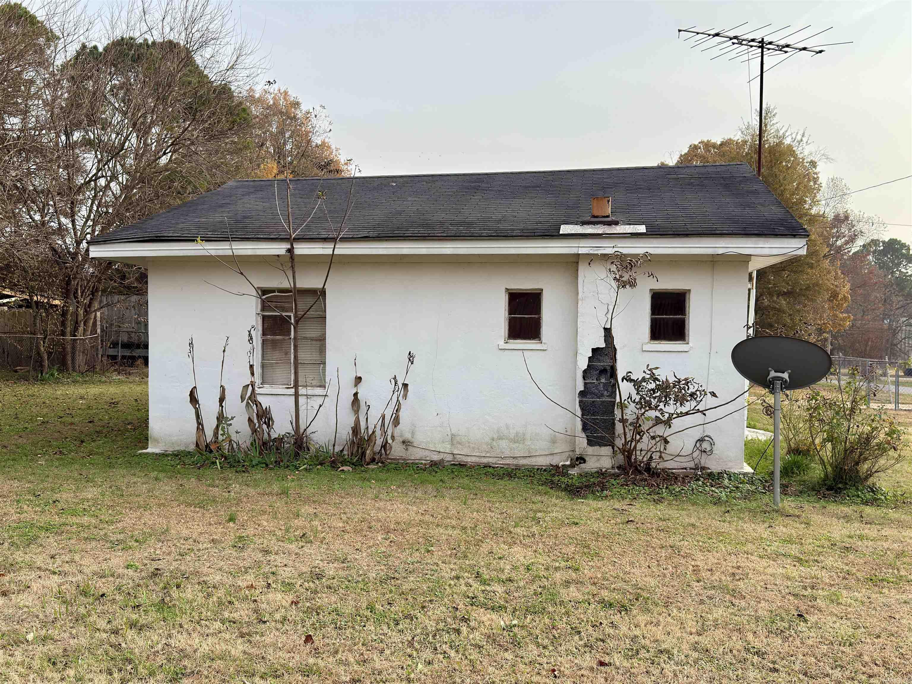 217 S Greenville  Rector, AR