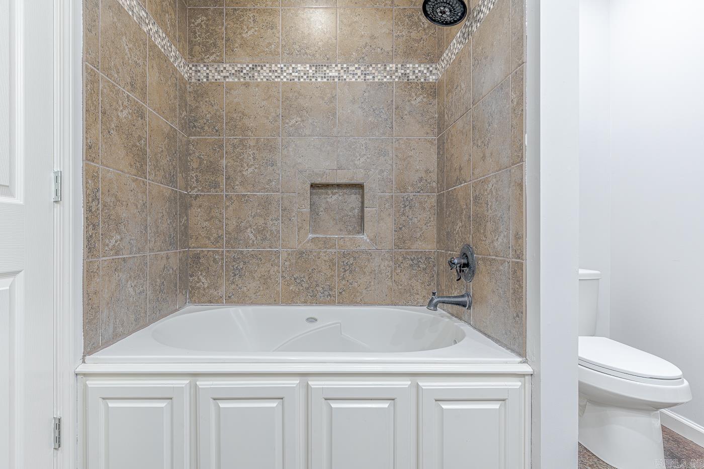 4765 Wildwood Lane Jonesboro, AR 72405