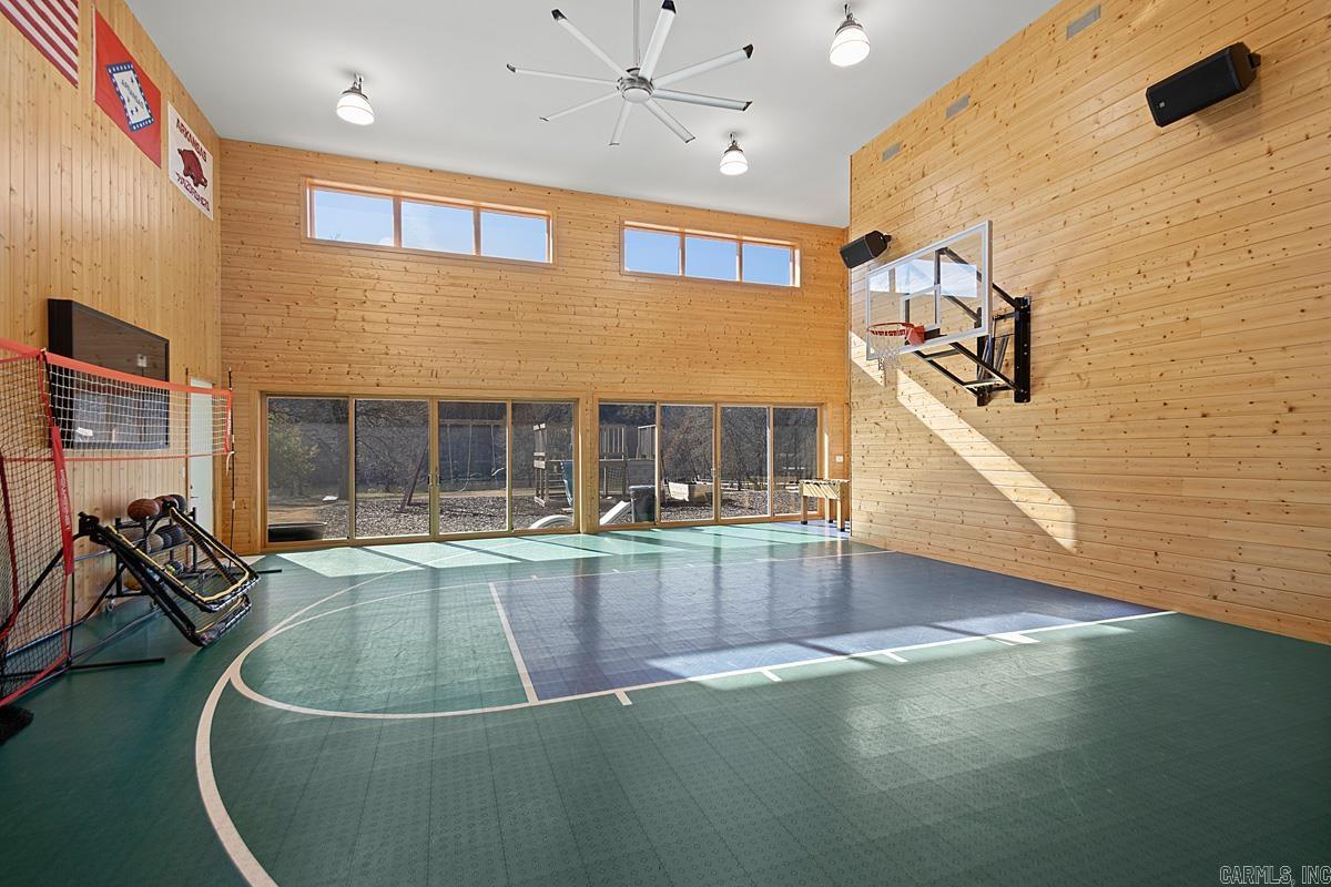 6 Kelsey Brooke  Little Rock, AR