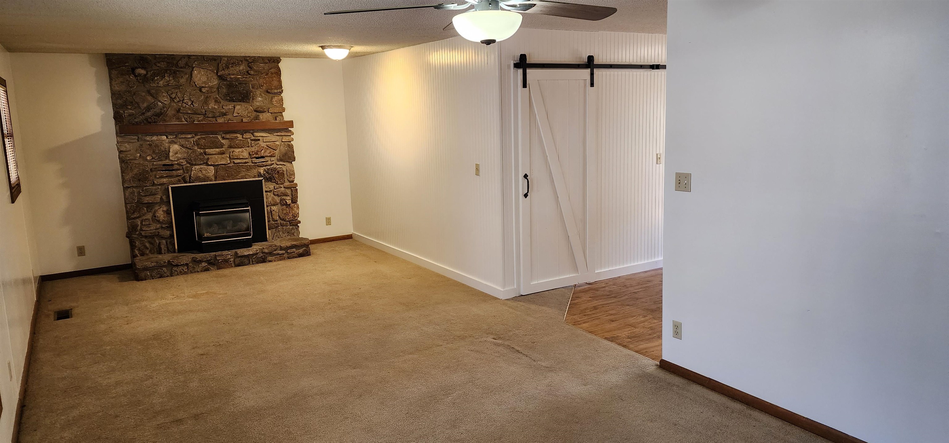 16 Arapaho  Cherokee Village, AR