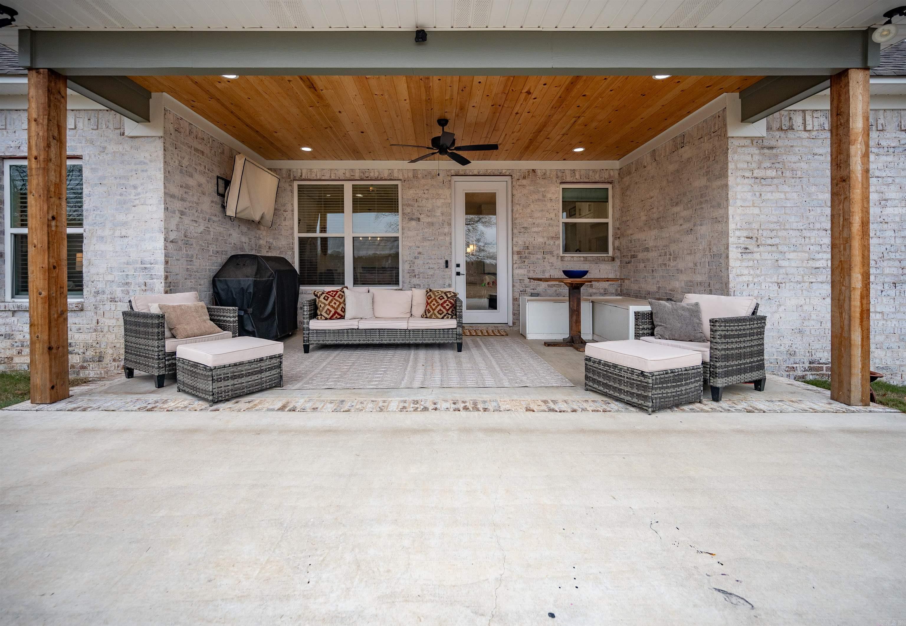 50 Lieblong  Greenbrier, AR