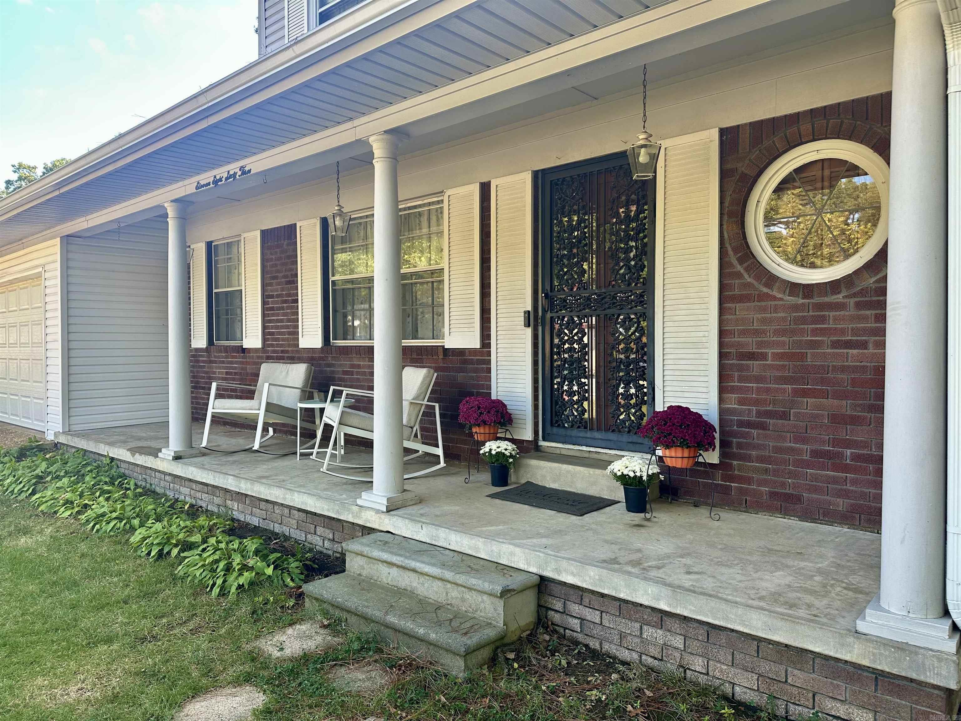 11863 Southridge Drive Little Rock, AR 72212