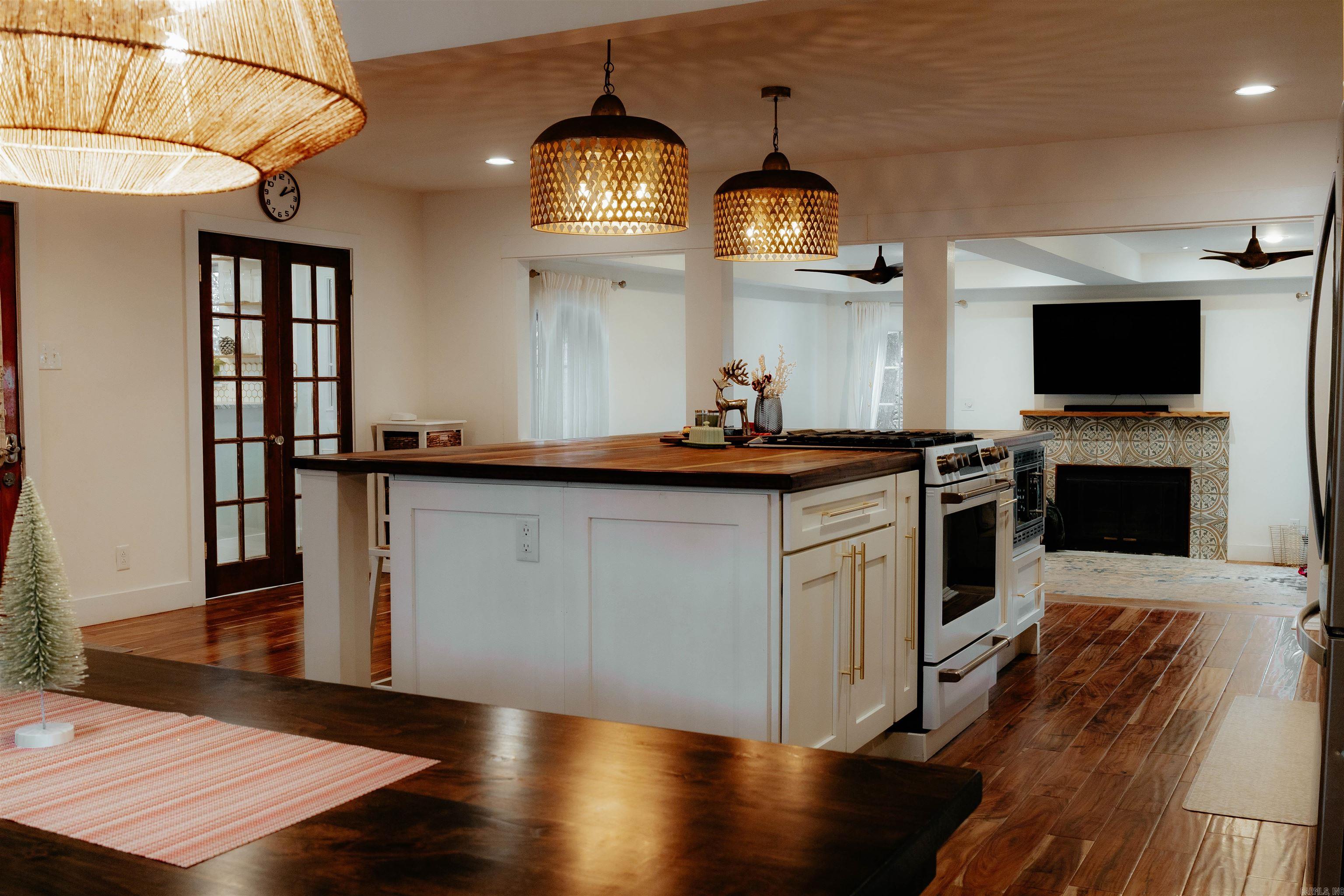 11863 Southridge Drive Little Rock, AR 72212