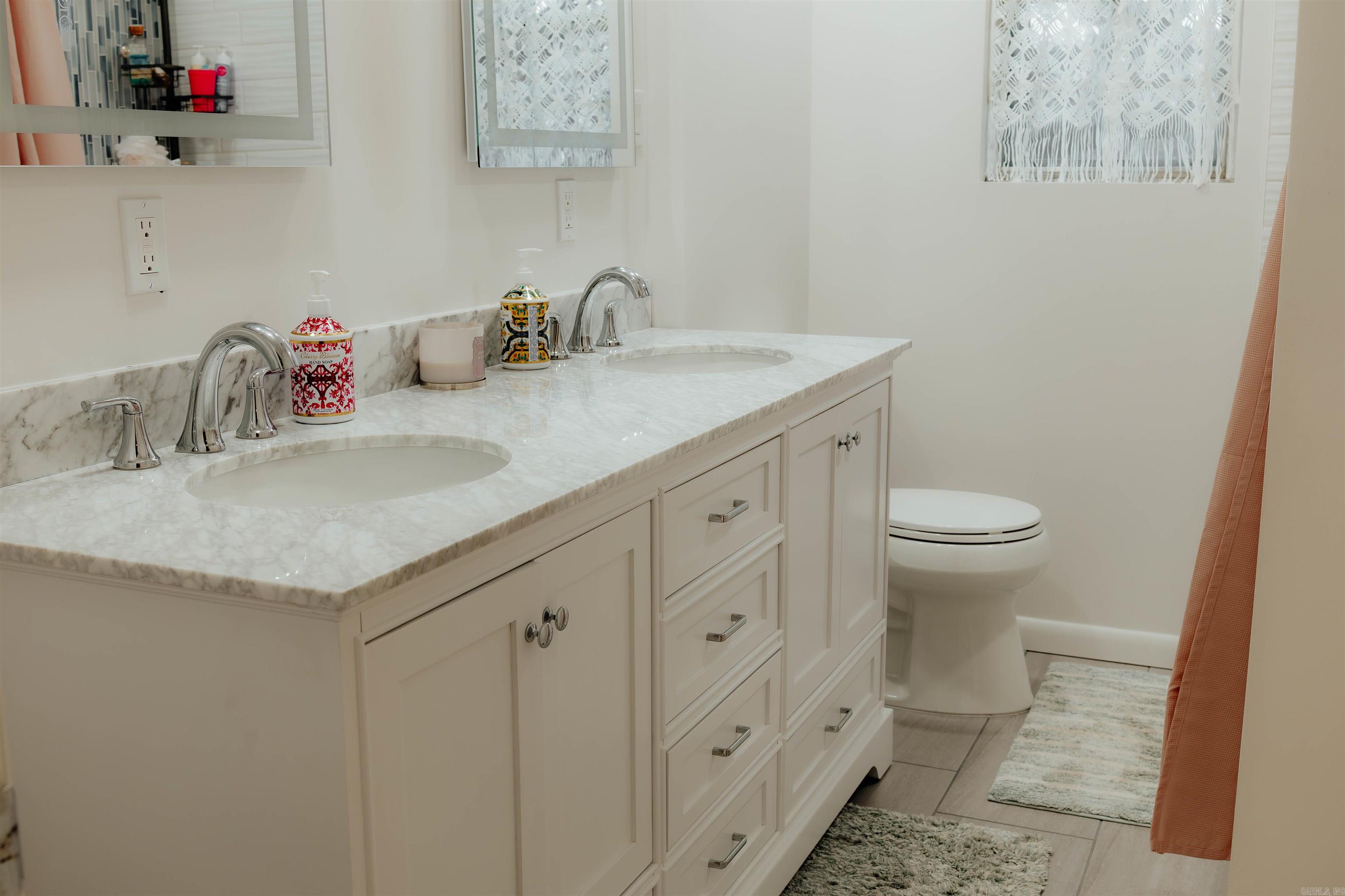 11863 Southridge Drive Little Rock, AR 72212