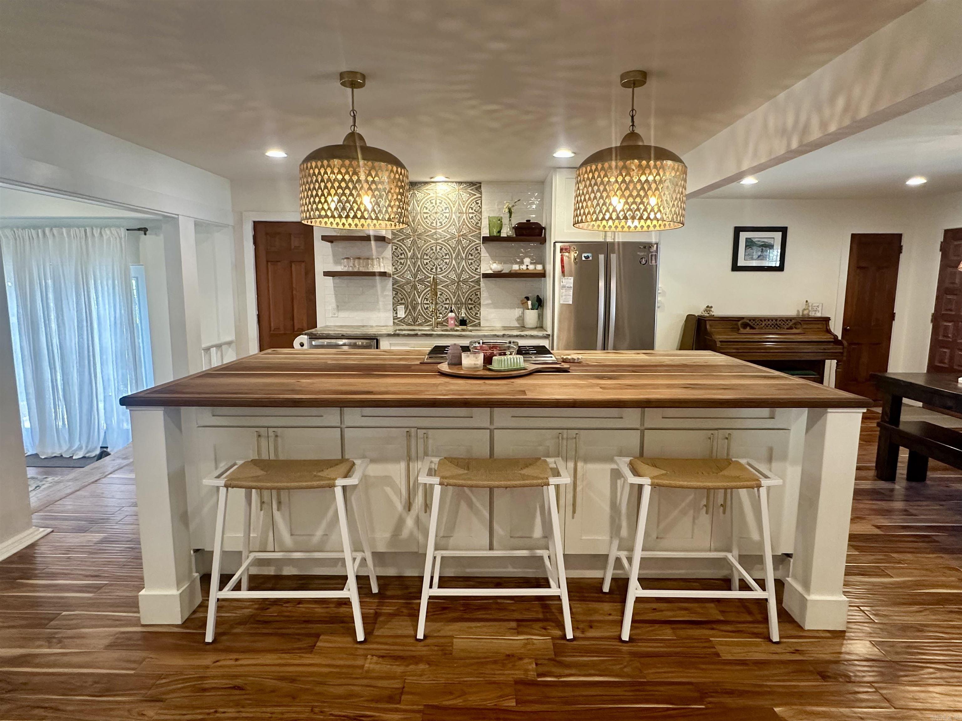 11863 Southridge Drive Little Rock, AR 72212