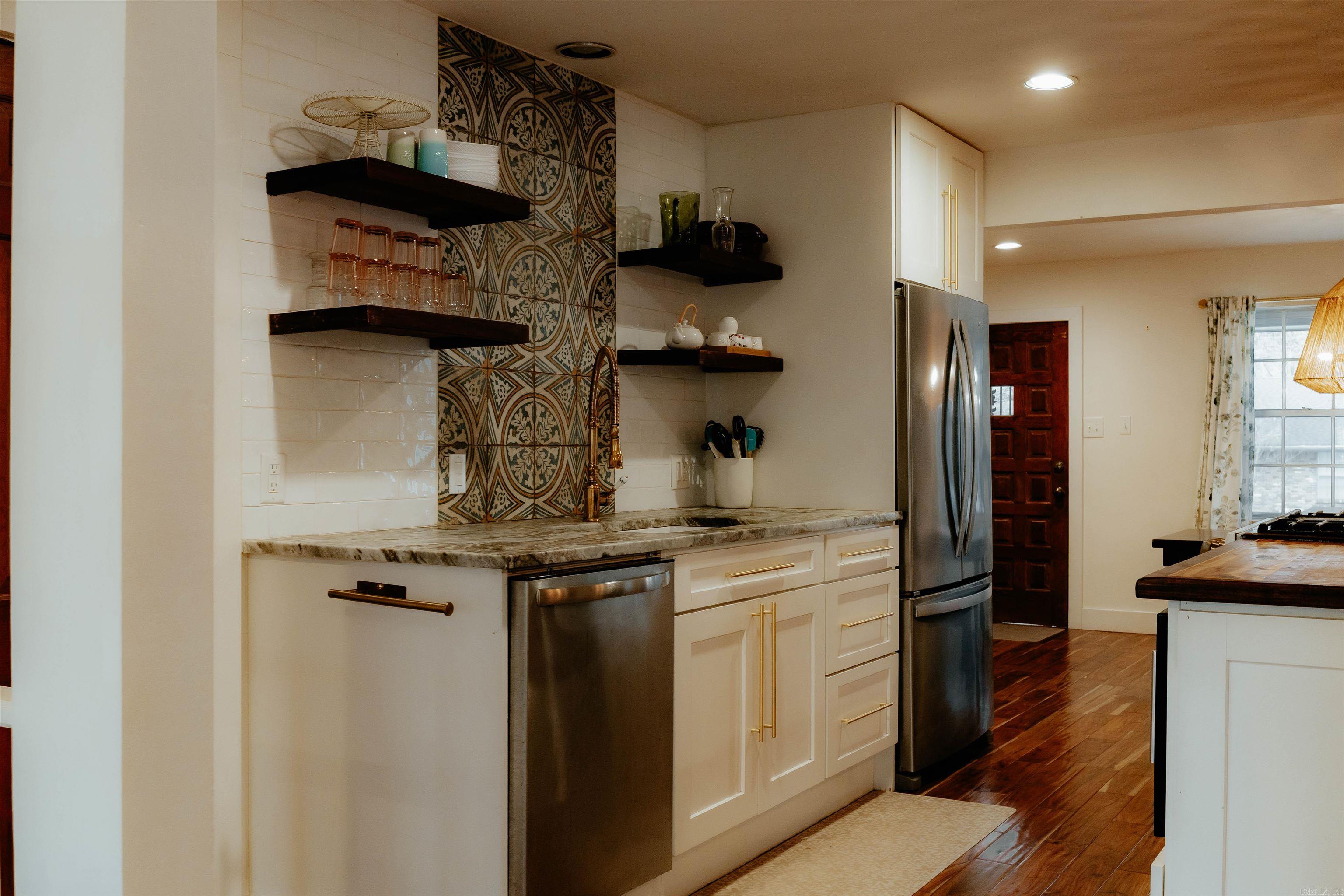 11863 Southridge Drive Little Rock, AR 72212