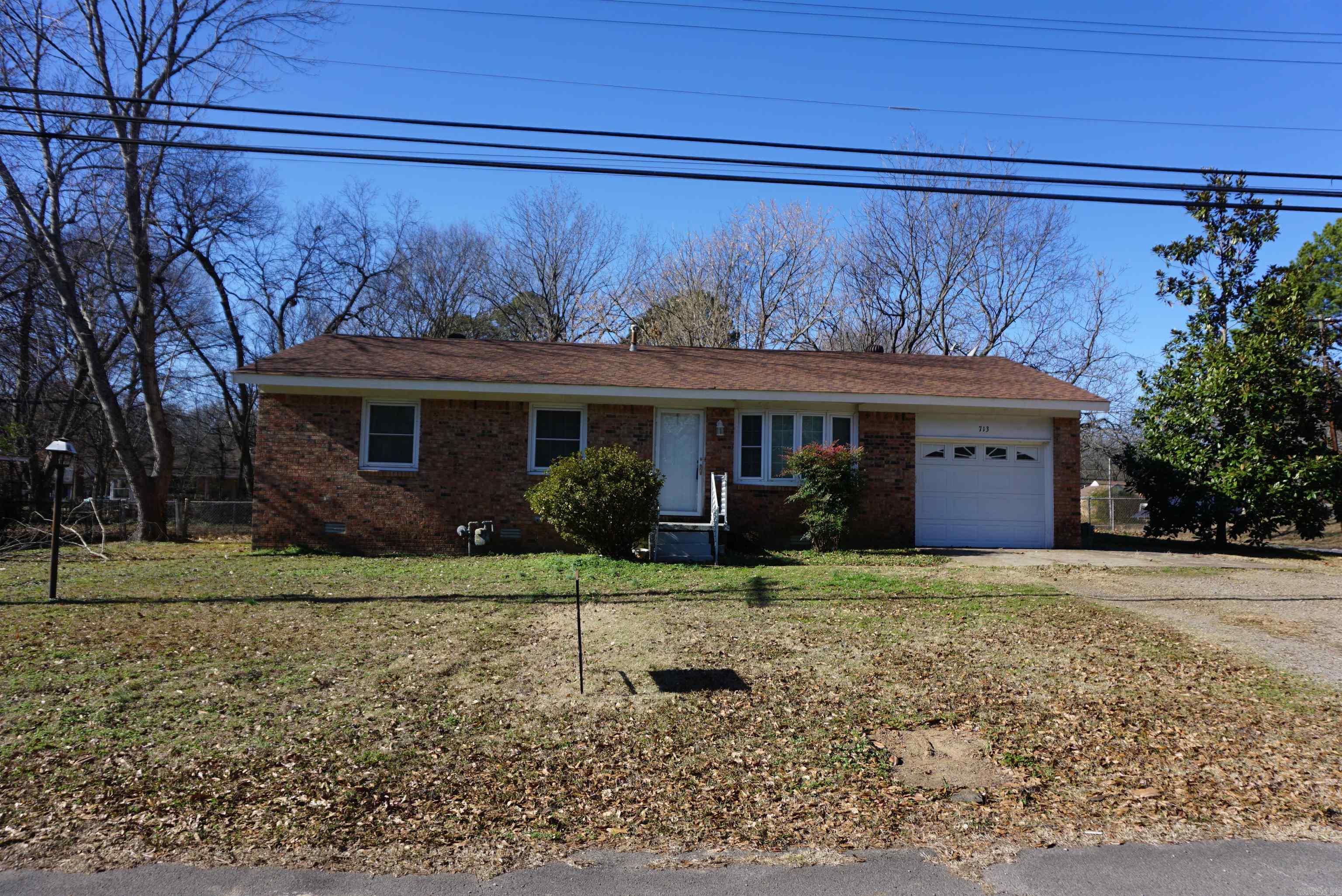 713 Jackson Judsonia, AR 72081