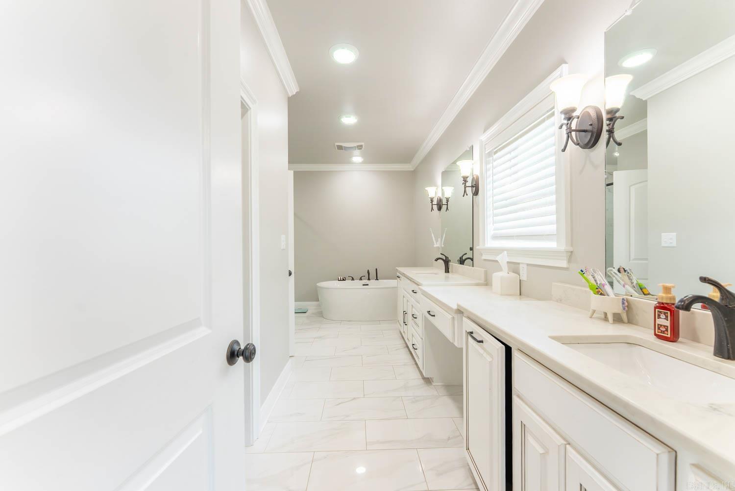 3 Cannaday Flat Road Hector, AR 72843