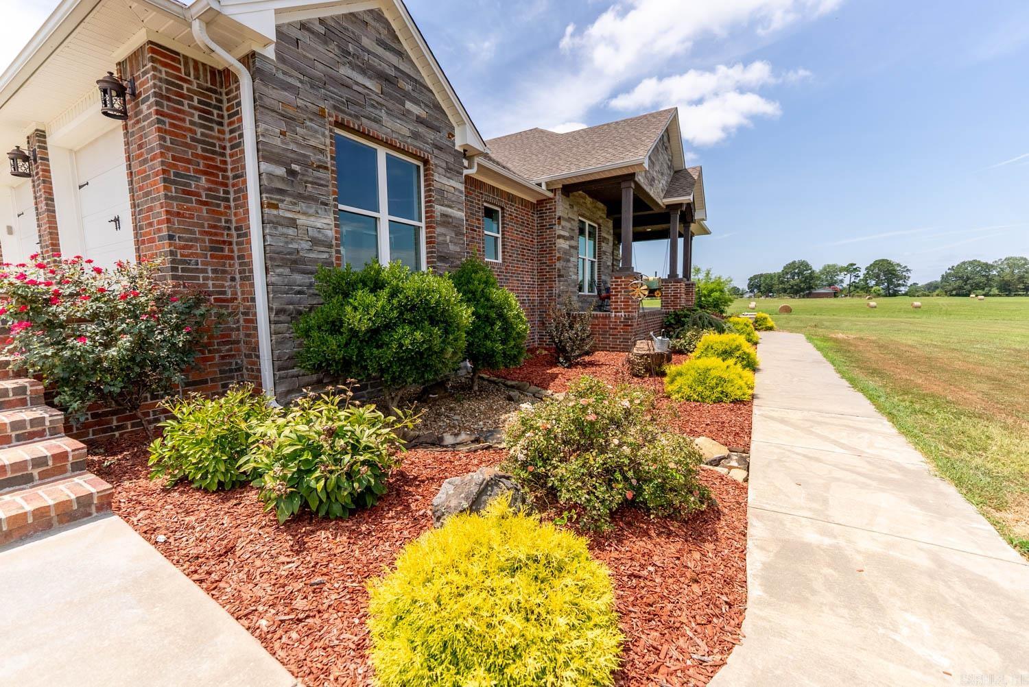 3 Cannaday Flat Road Hector, AR 72843