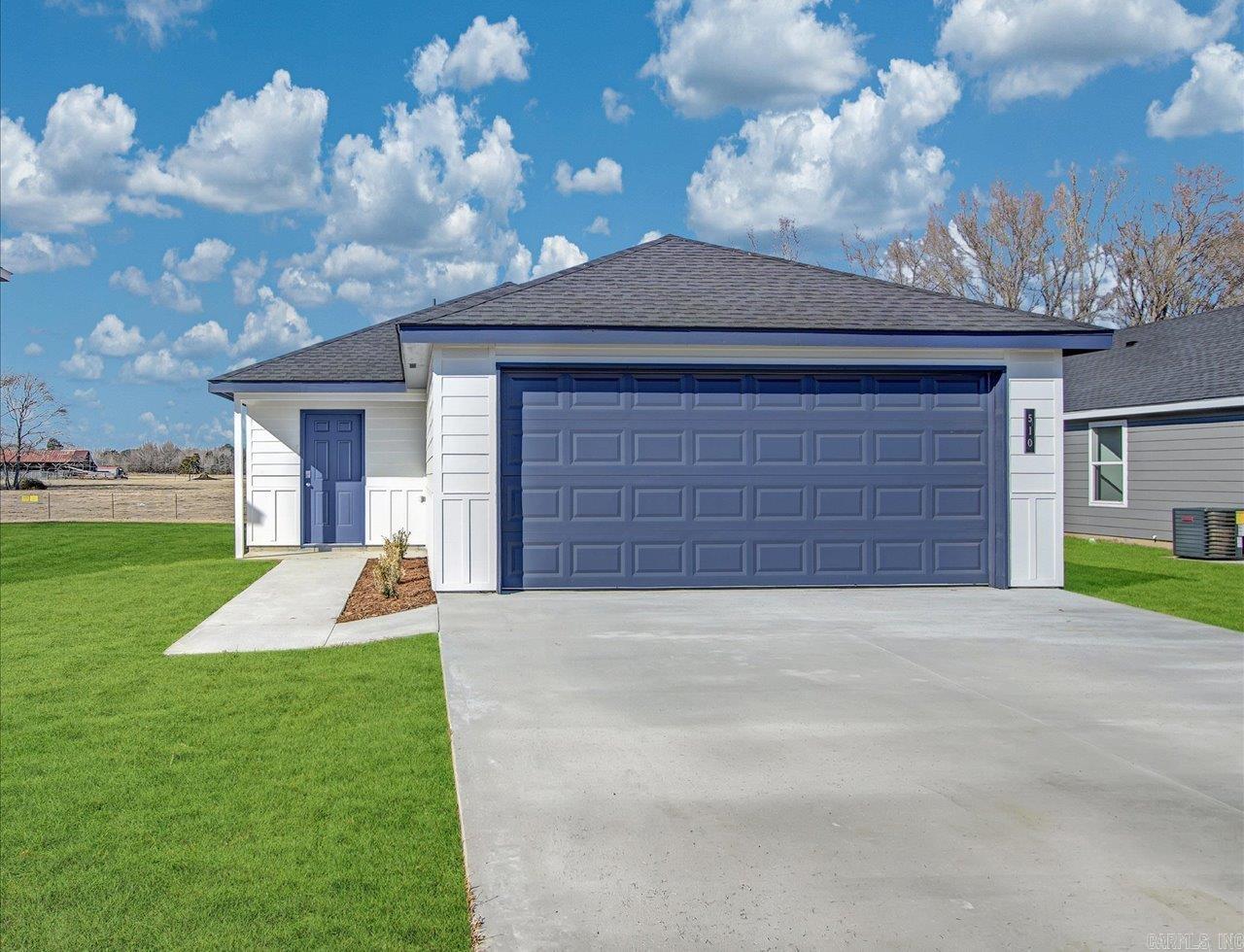 510 Moonlight Graham Boulevard