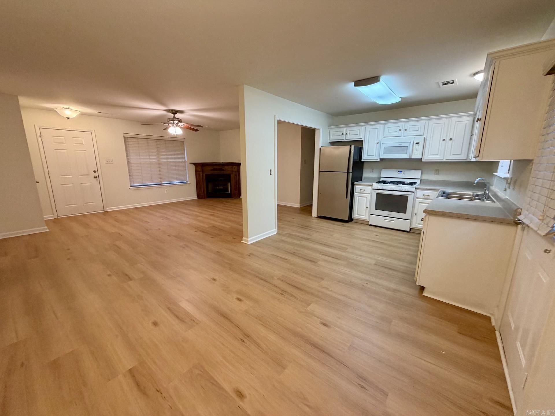 3011 SHARON COVE Benton, AR 72019