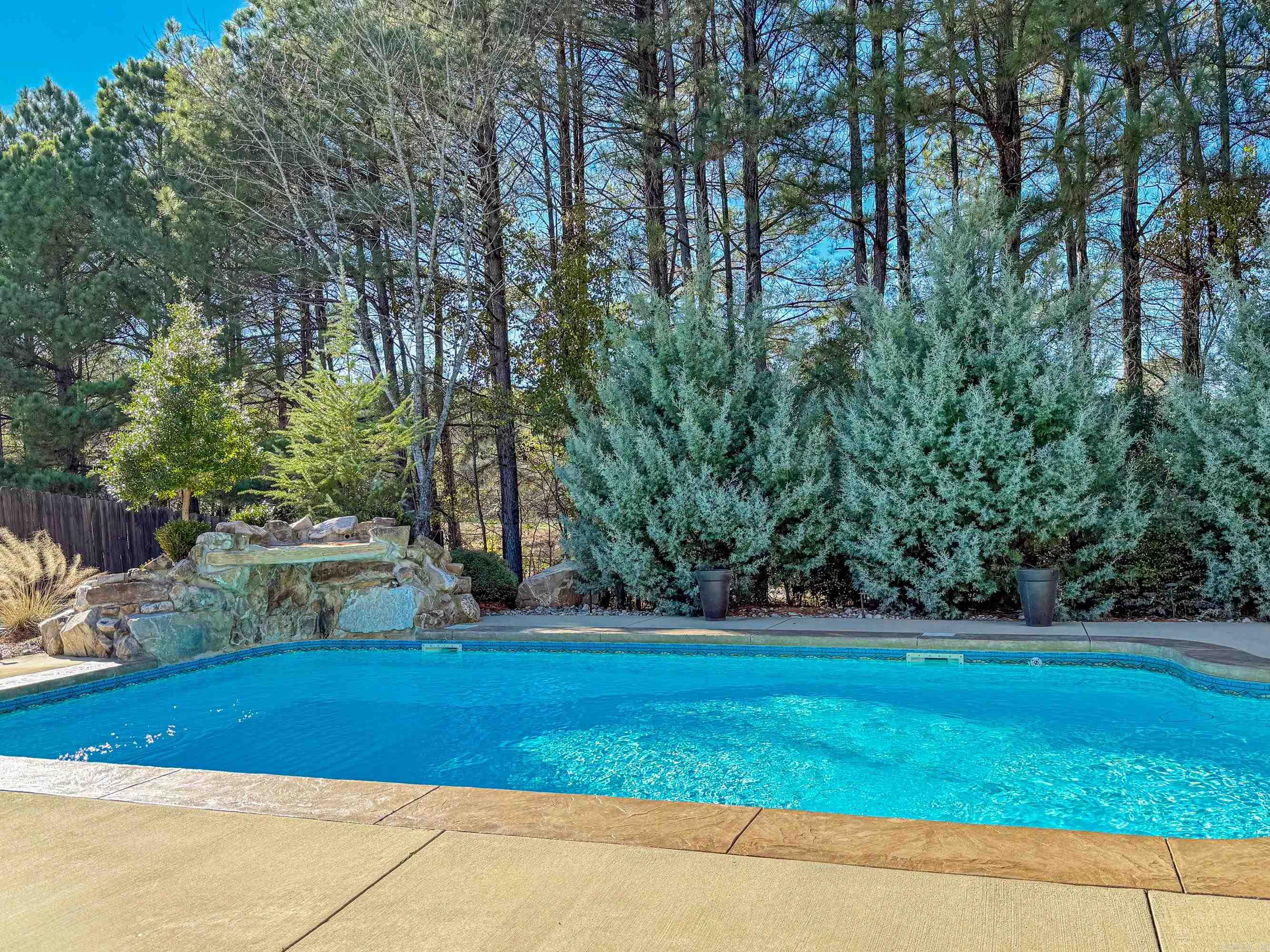 310 Quail Ridge Drive Hot Springs, AR 71901
