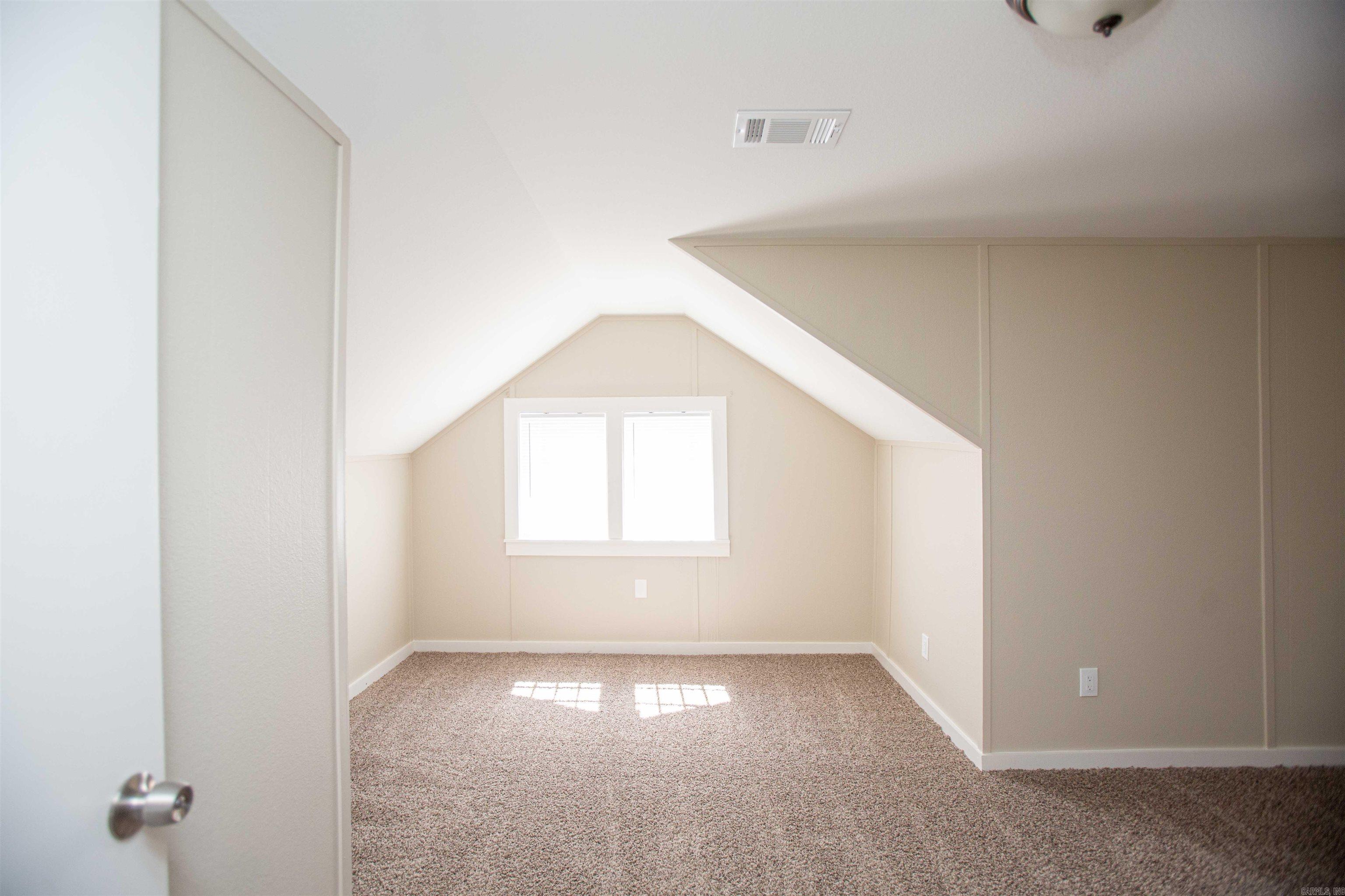 1871 S Izard  Little Rock, AR