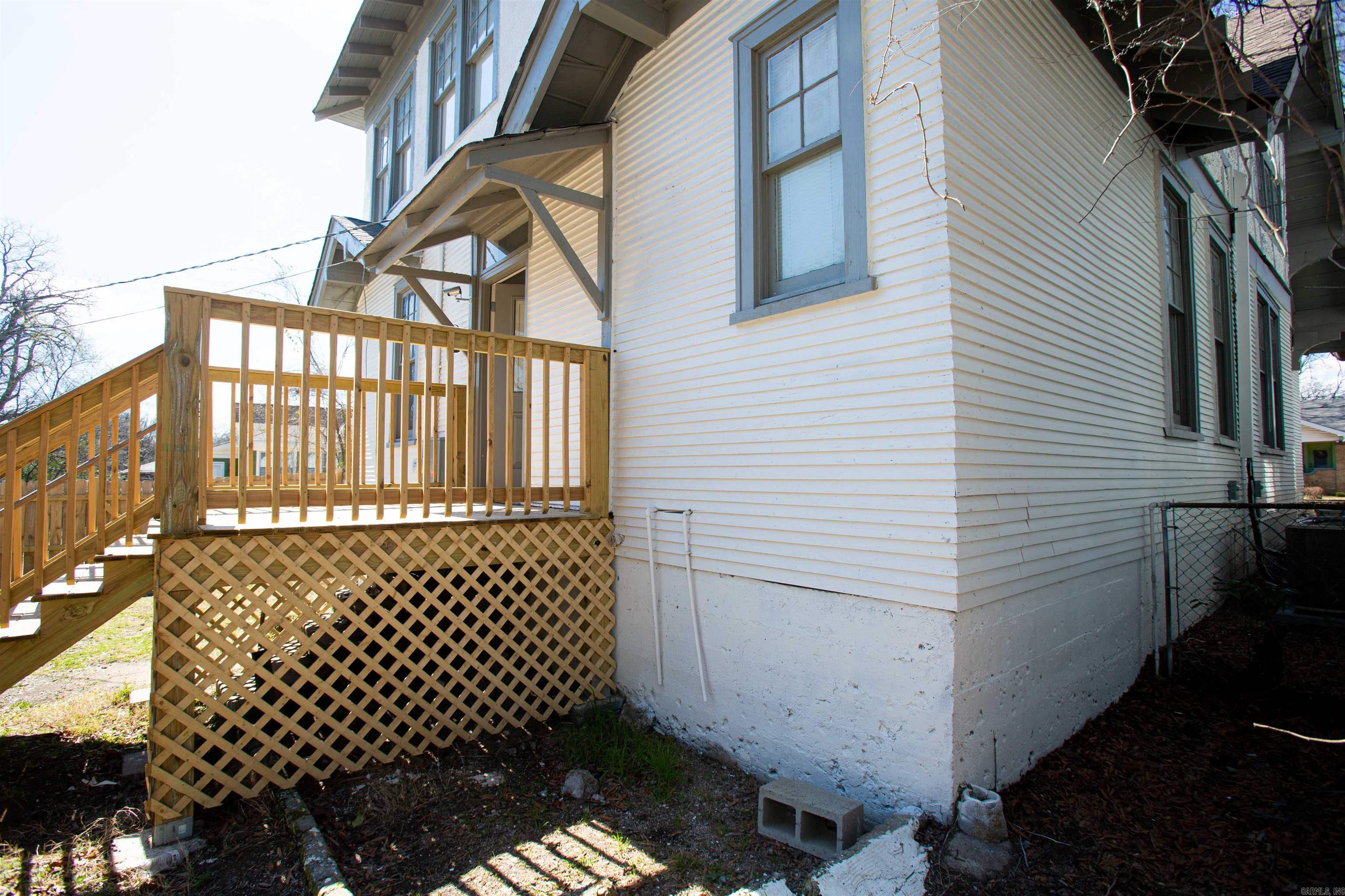 1871 S Izard  Little Rock, AR