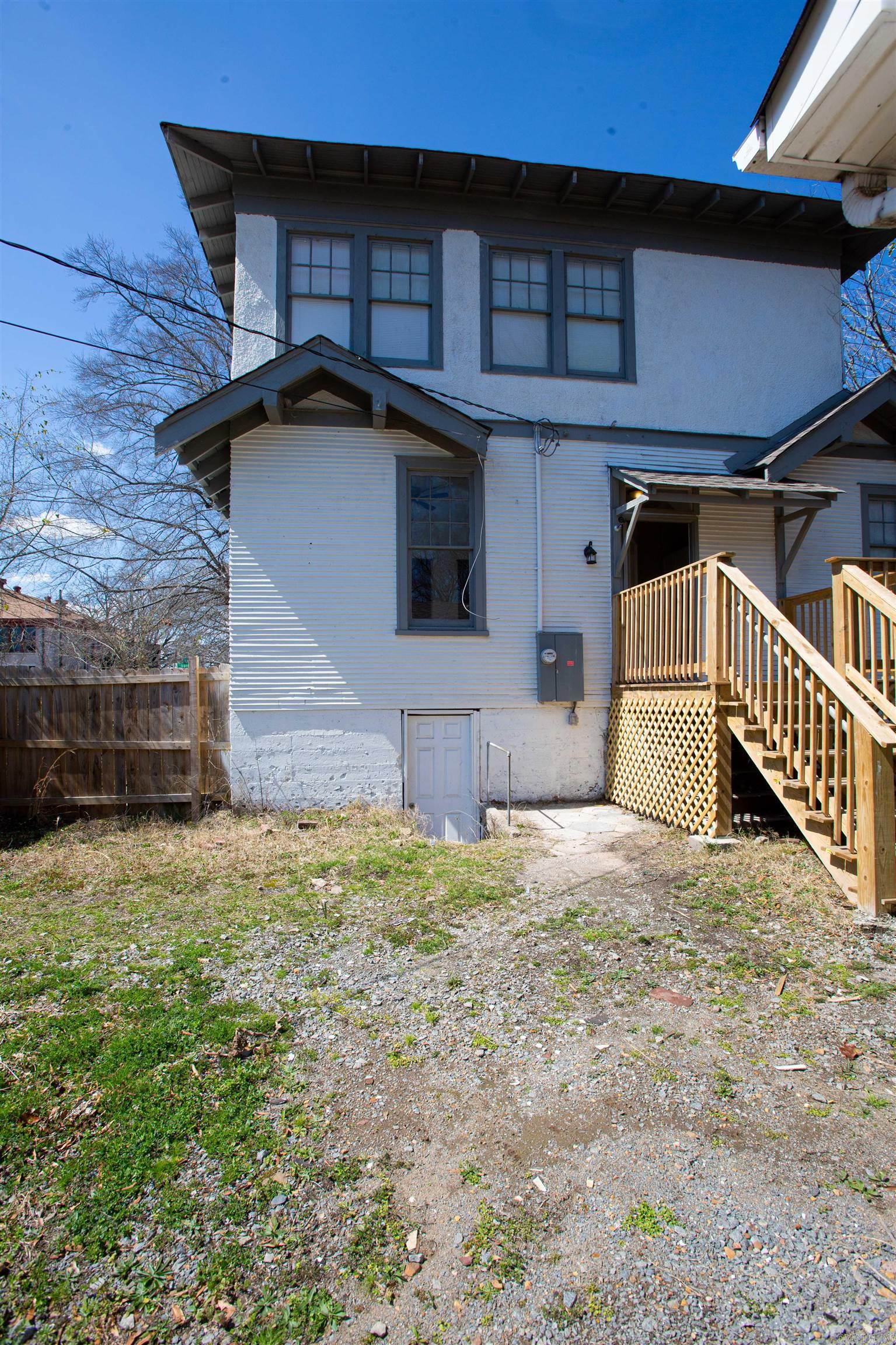 1871 S Izard  Little Rock, AR