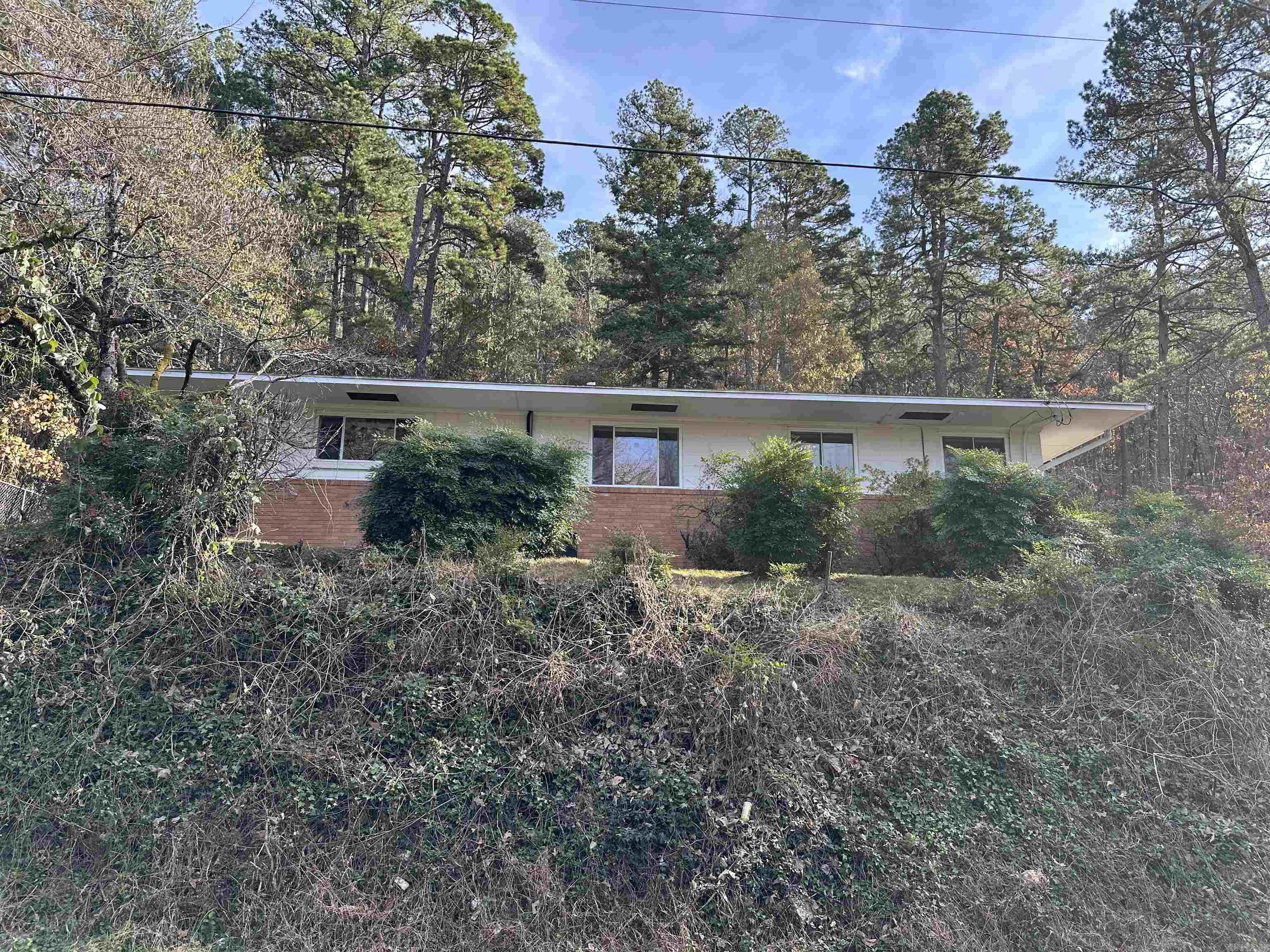 310 Ramble St Street Hot Springs, AR 71901