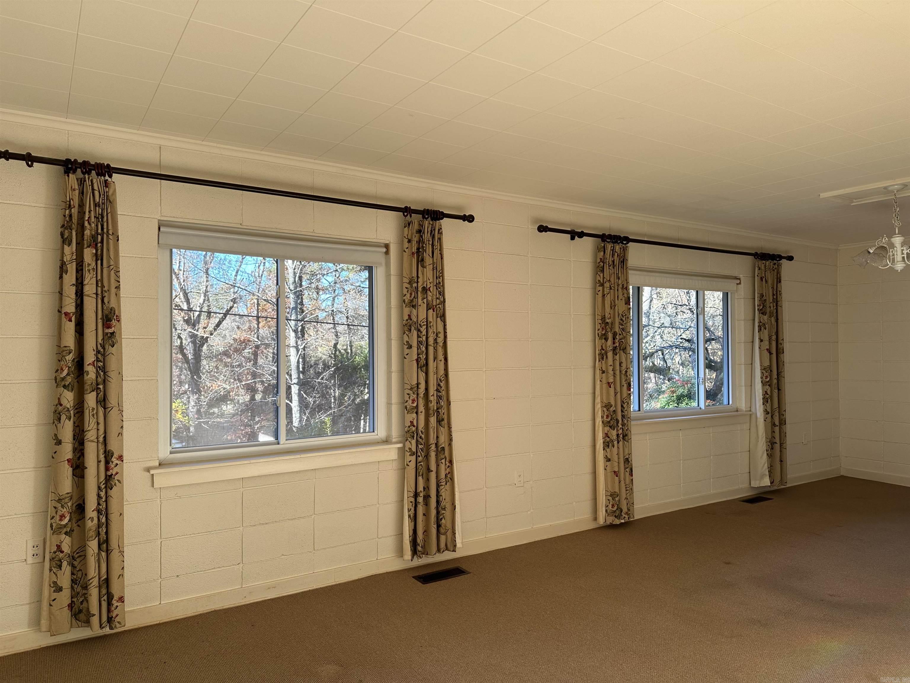 310 Ramble St Street Hot Springs, AR 71901