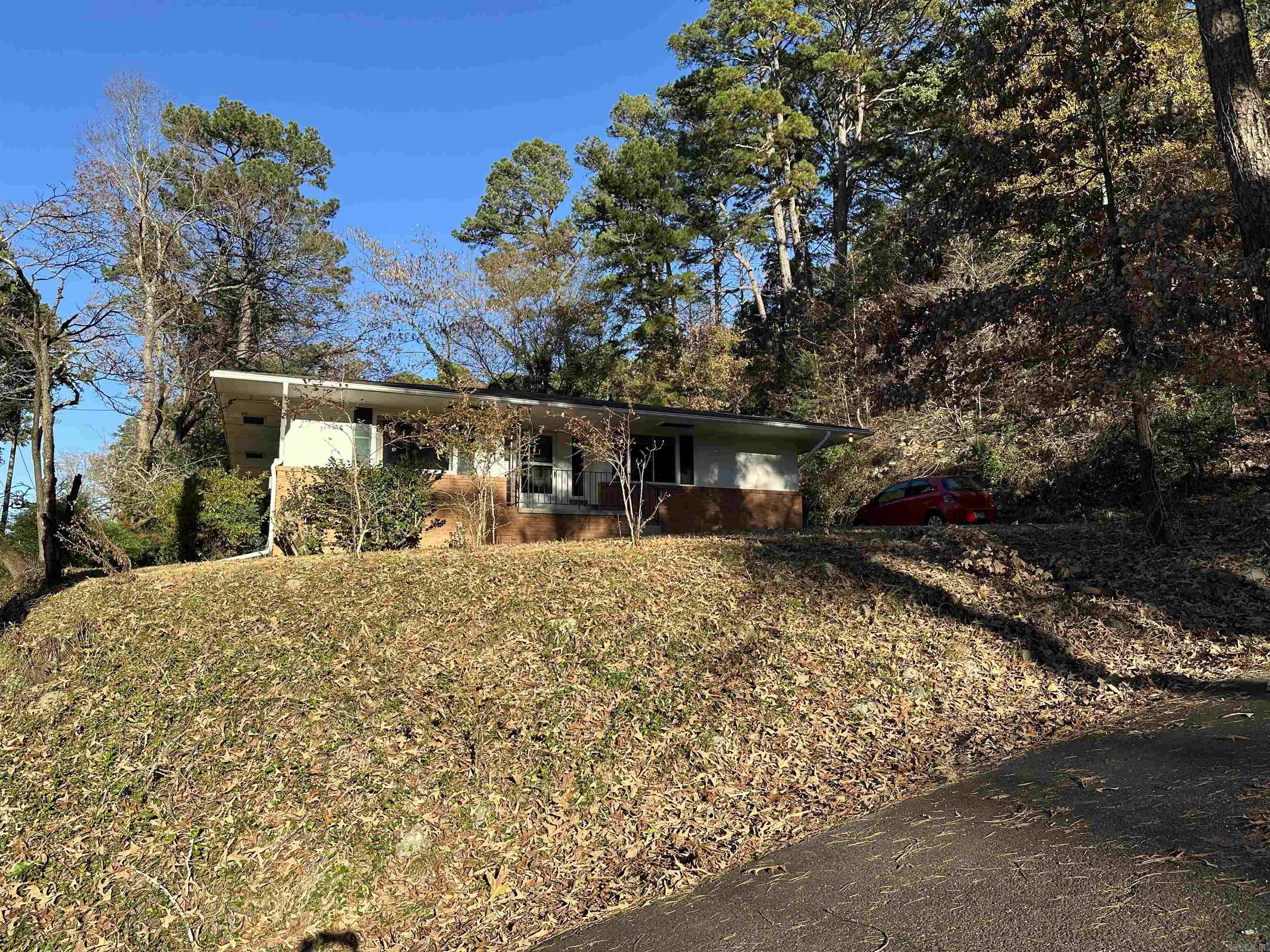 310 Ramble St Street Hot Springs, AR 71901