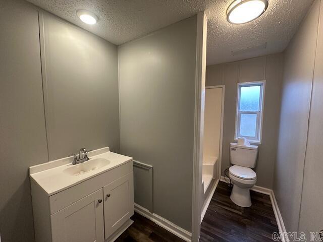 1443 Oak Grove Road  Lonoke, AR