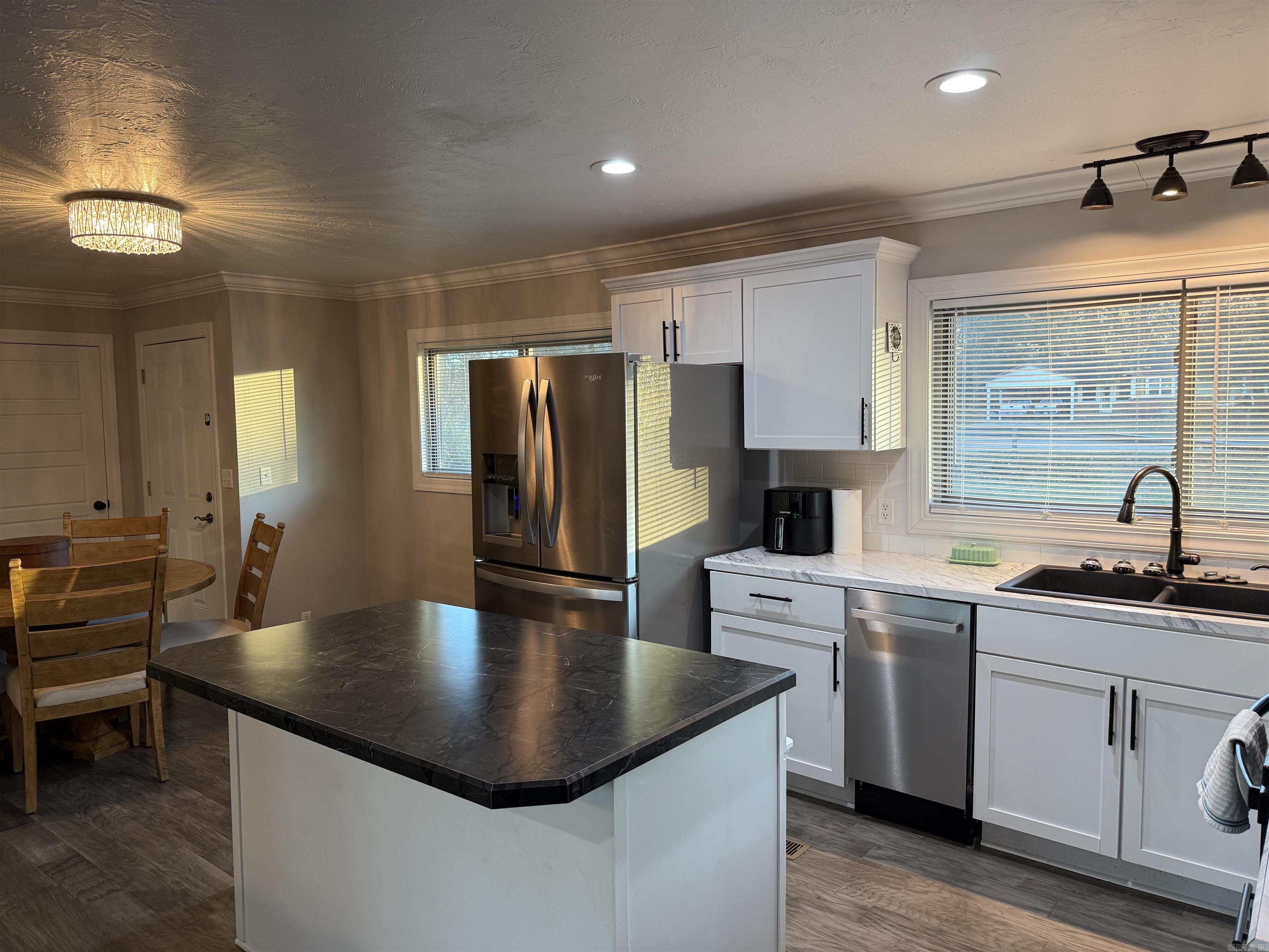 931 W North Piggott, AR 72454