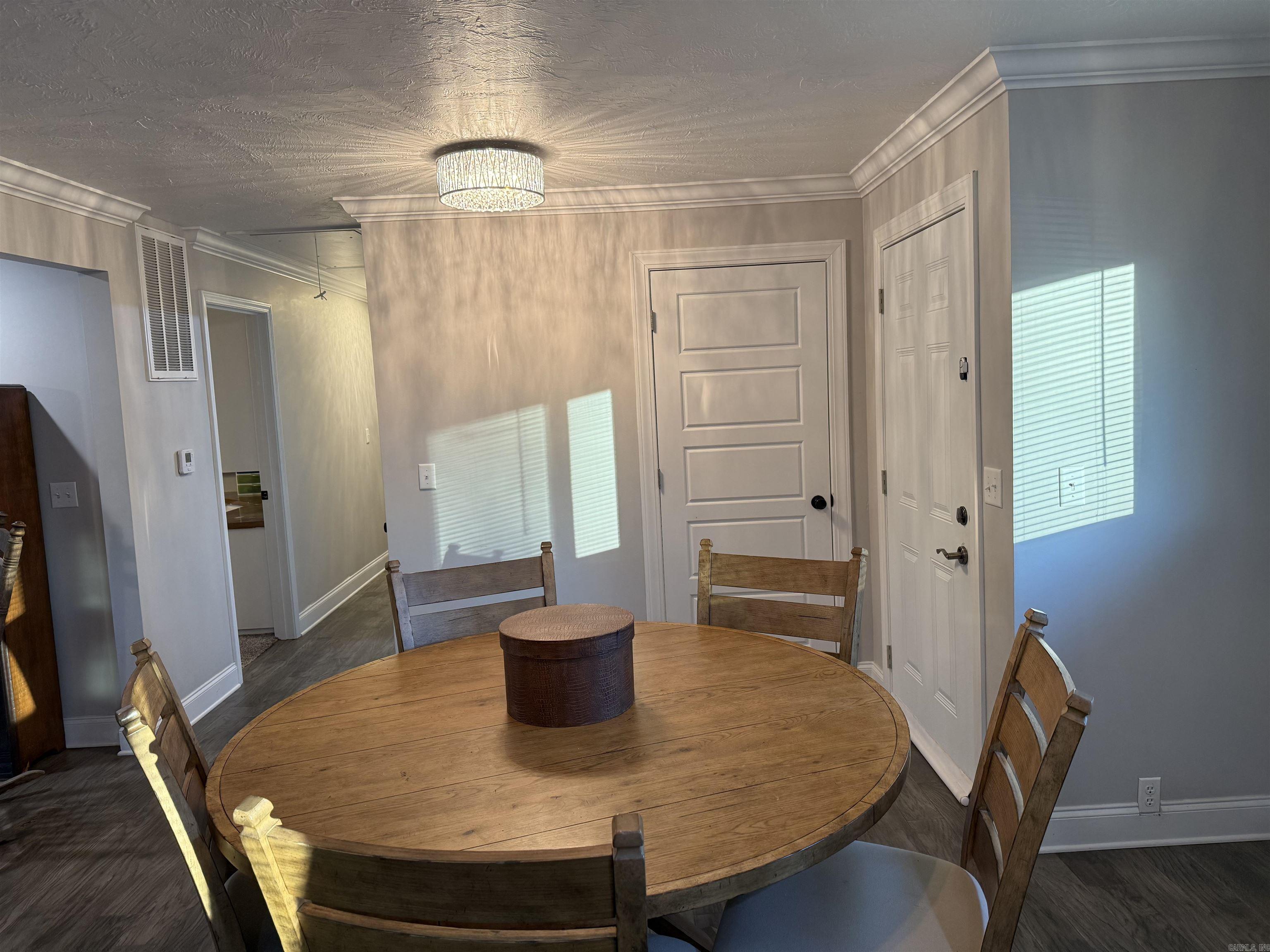 931 W North Piggott, AR 72454