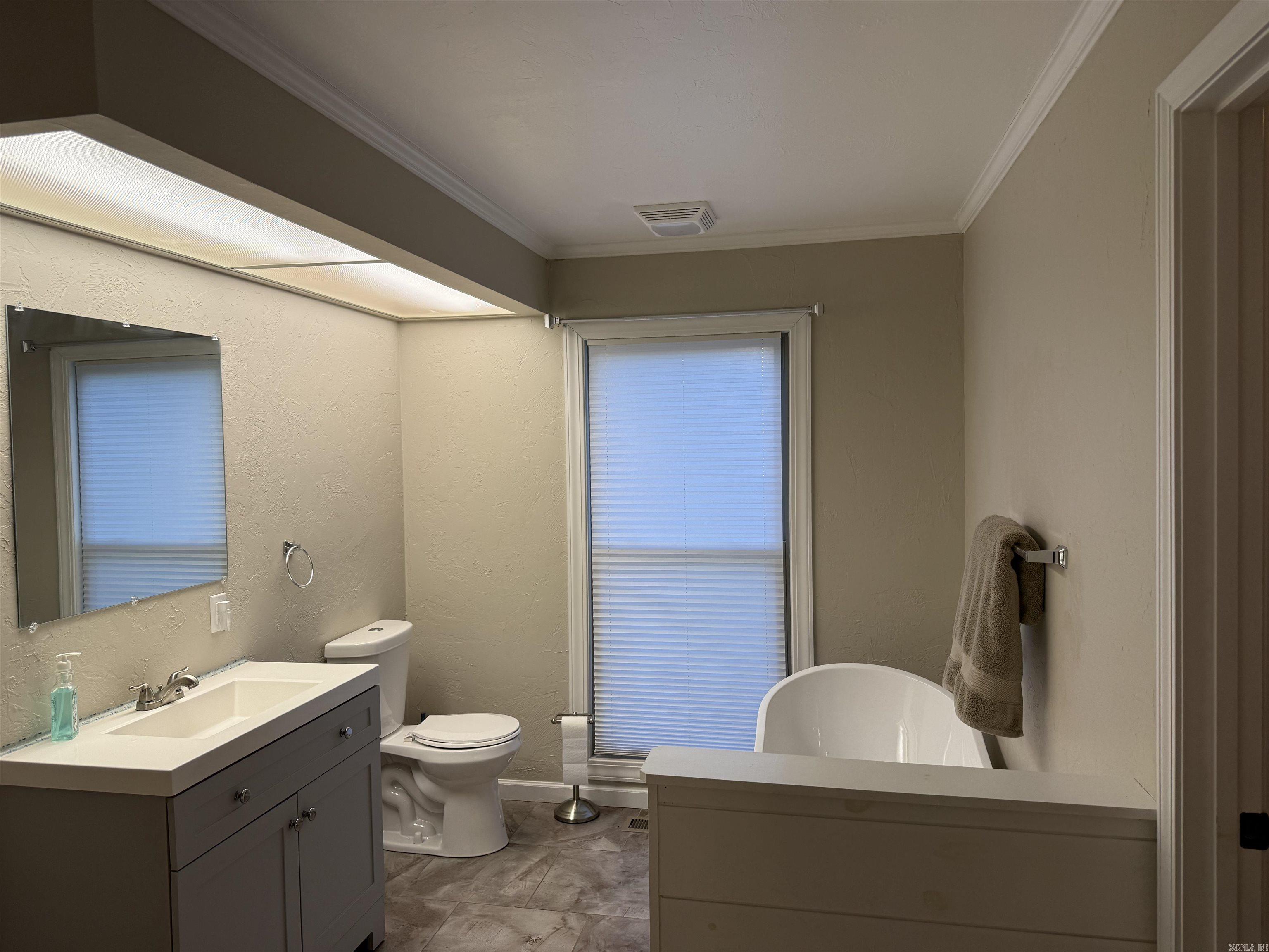 931 W North Piggott, AR 72454