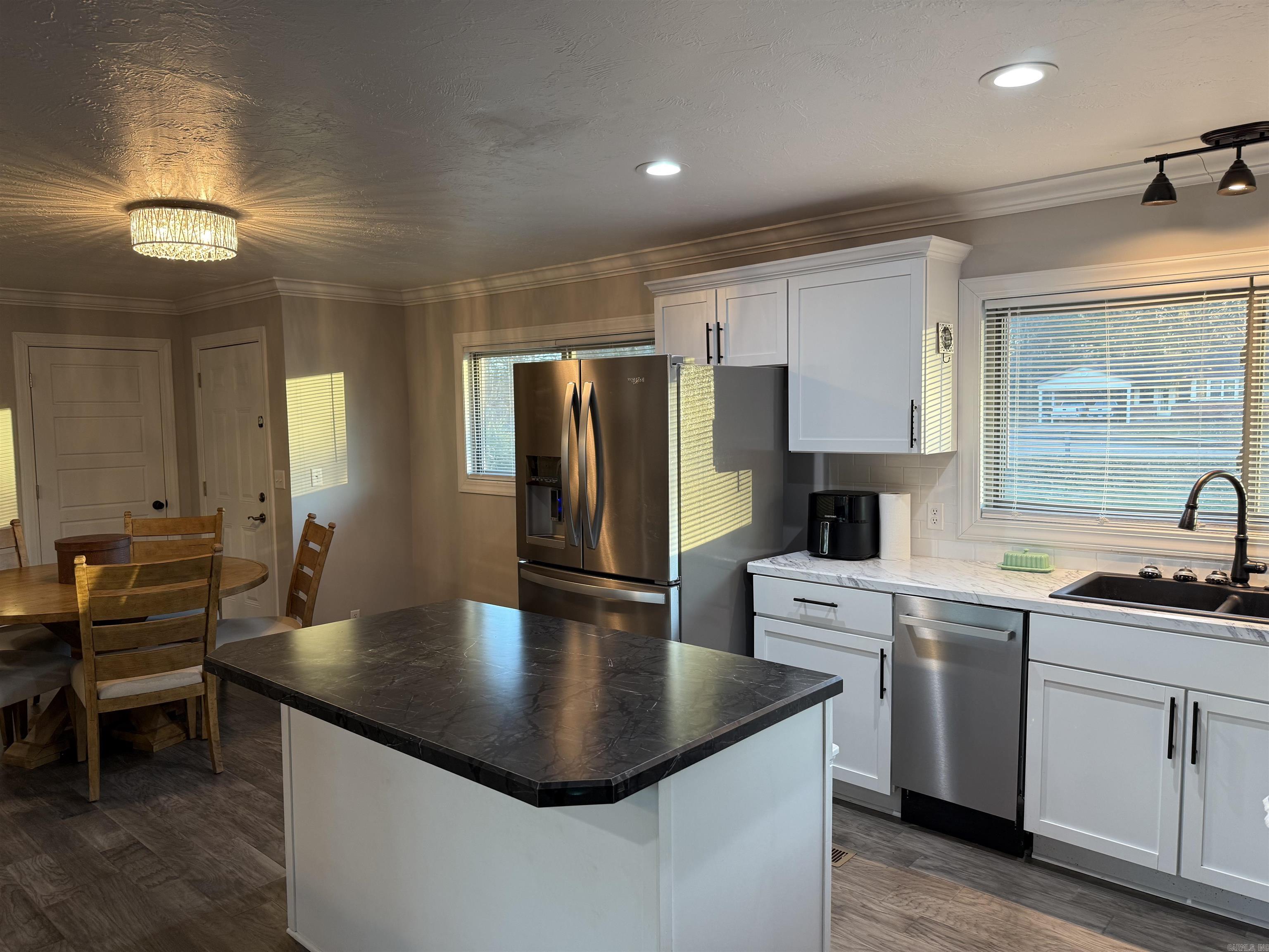 931 W North Piggott, AR 72454