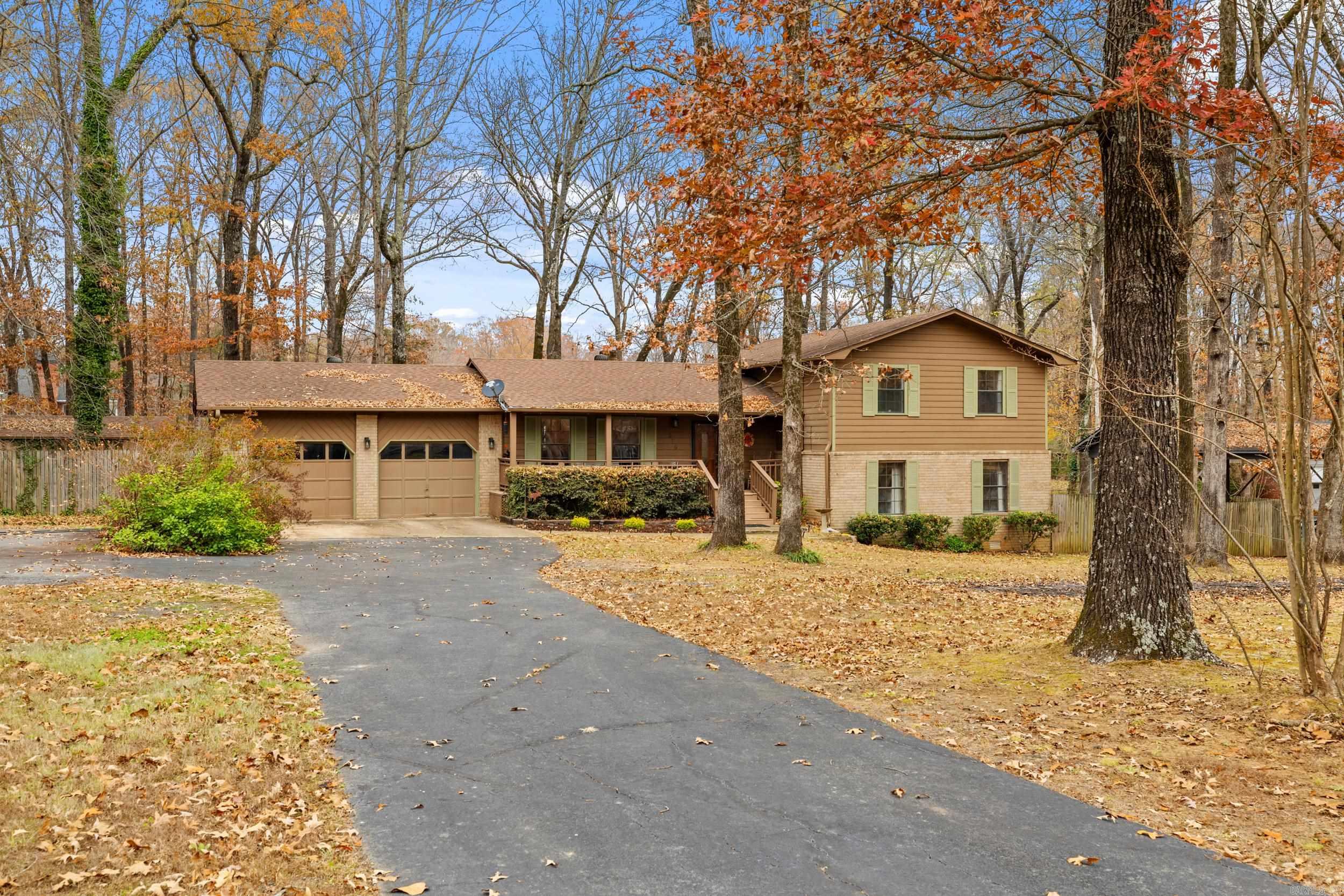 220 N Windwood Heights