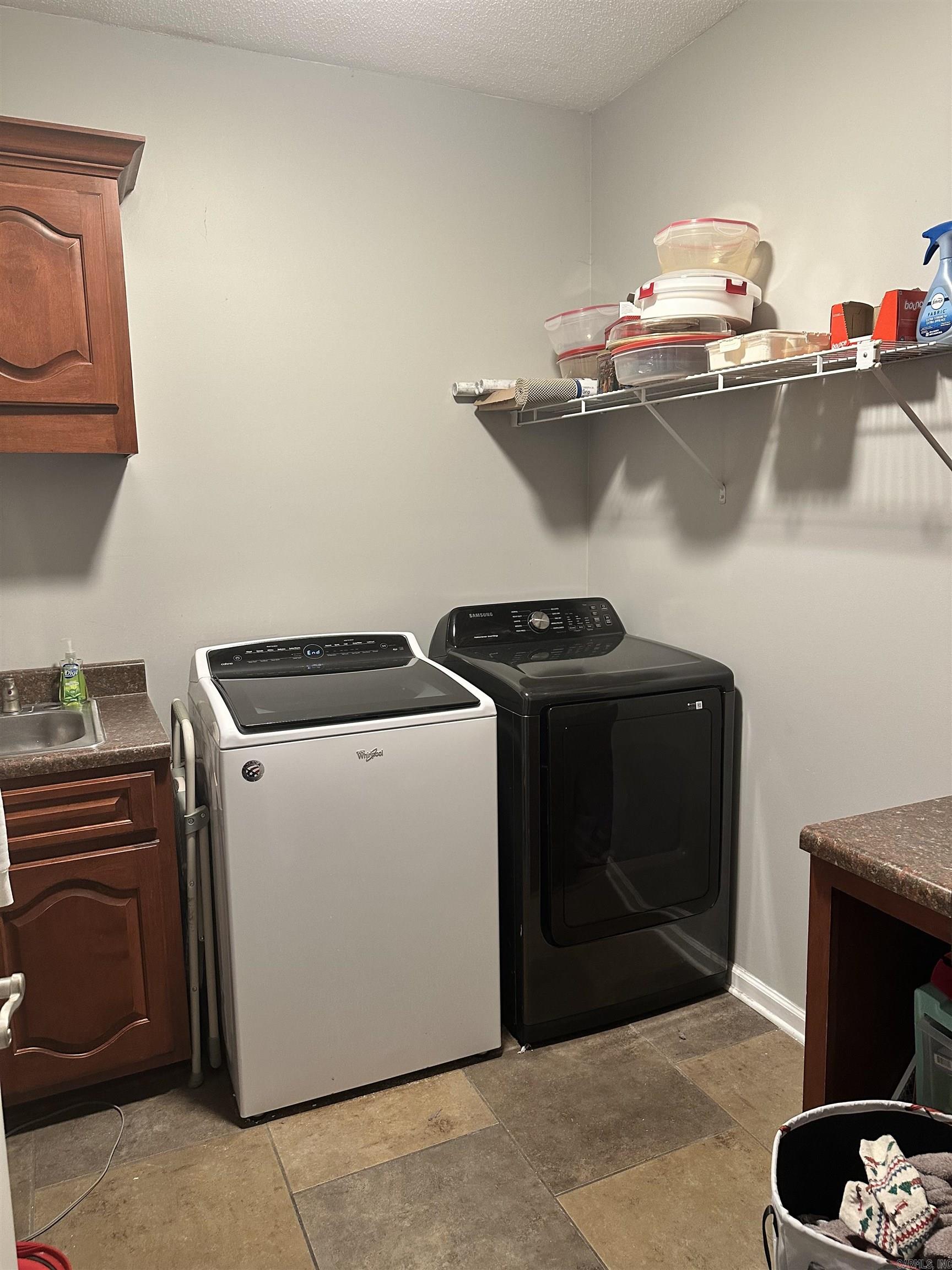 104 Meritt Cove Cove Marion, AR 72364