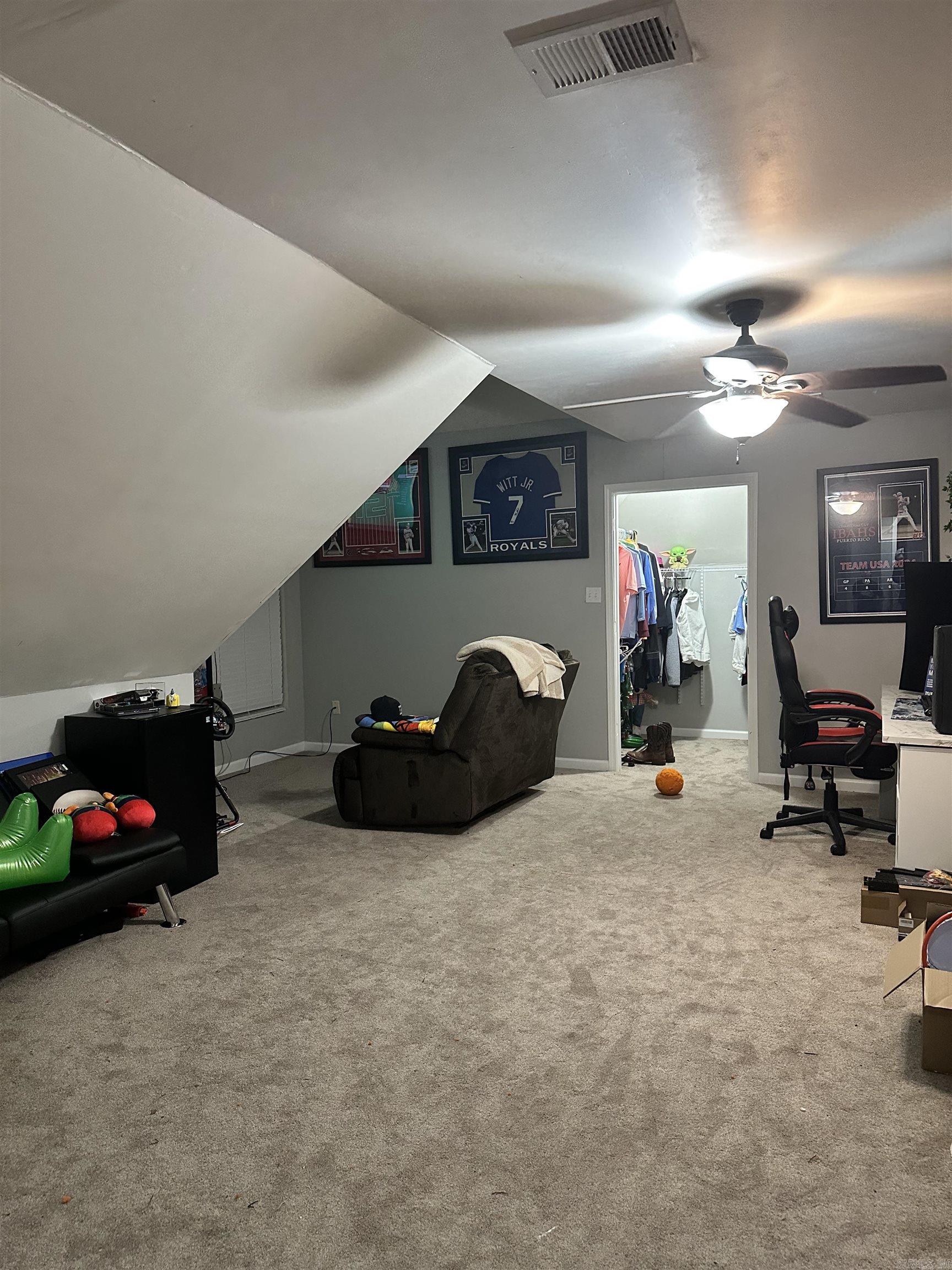 104 Meritt Cove Cove Marion, AR 72364