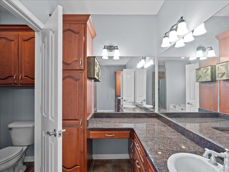 104 Meritt Cove Cove Marion, AR 72364