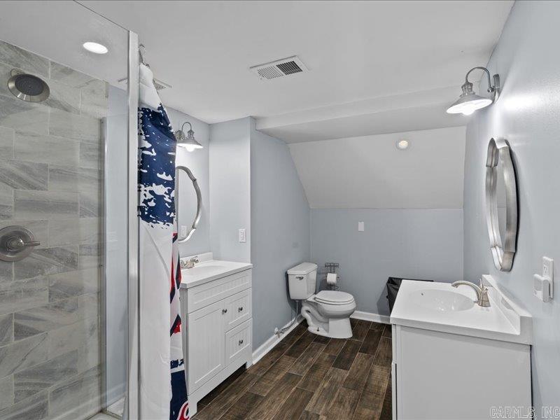 104 Meritt Cove Cove Marion, AR 72364