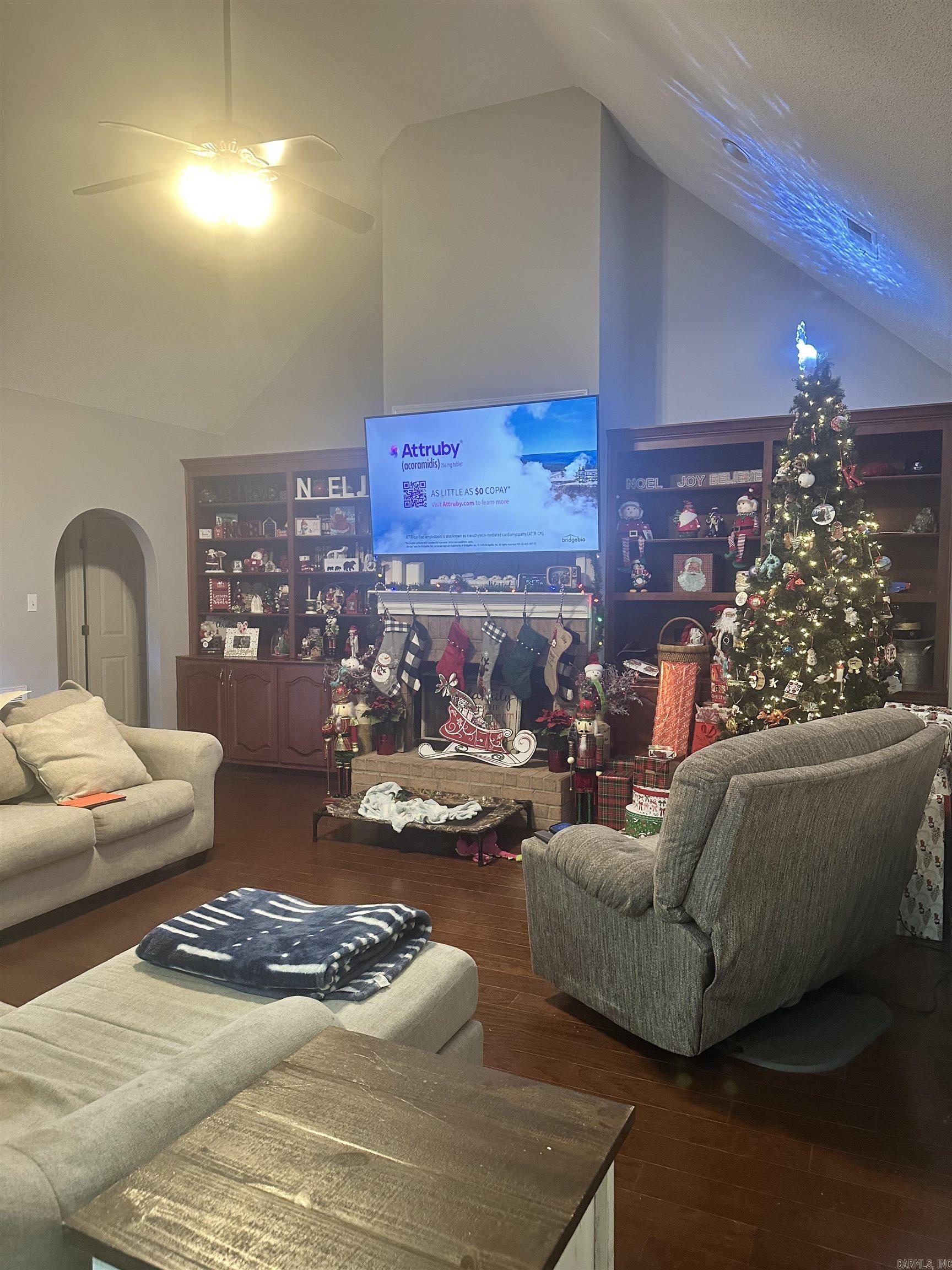 104 Meritt Cove Cove Marion, AR 72364