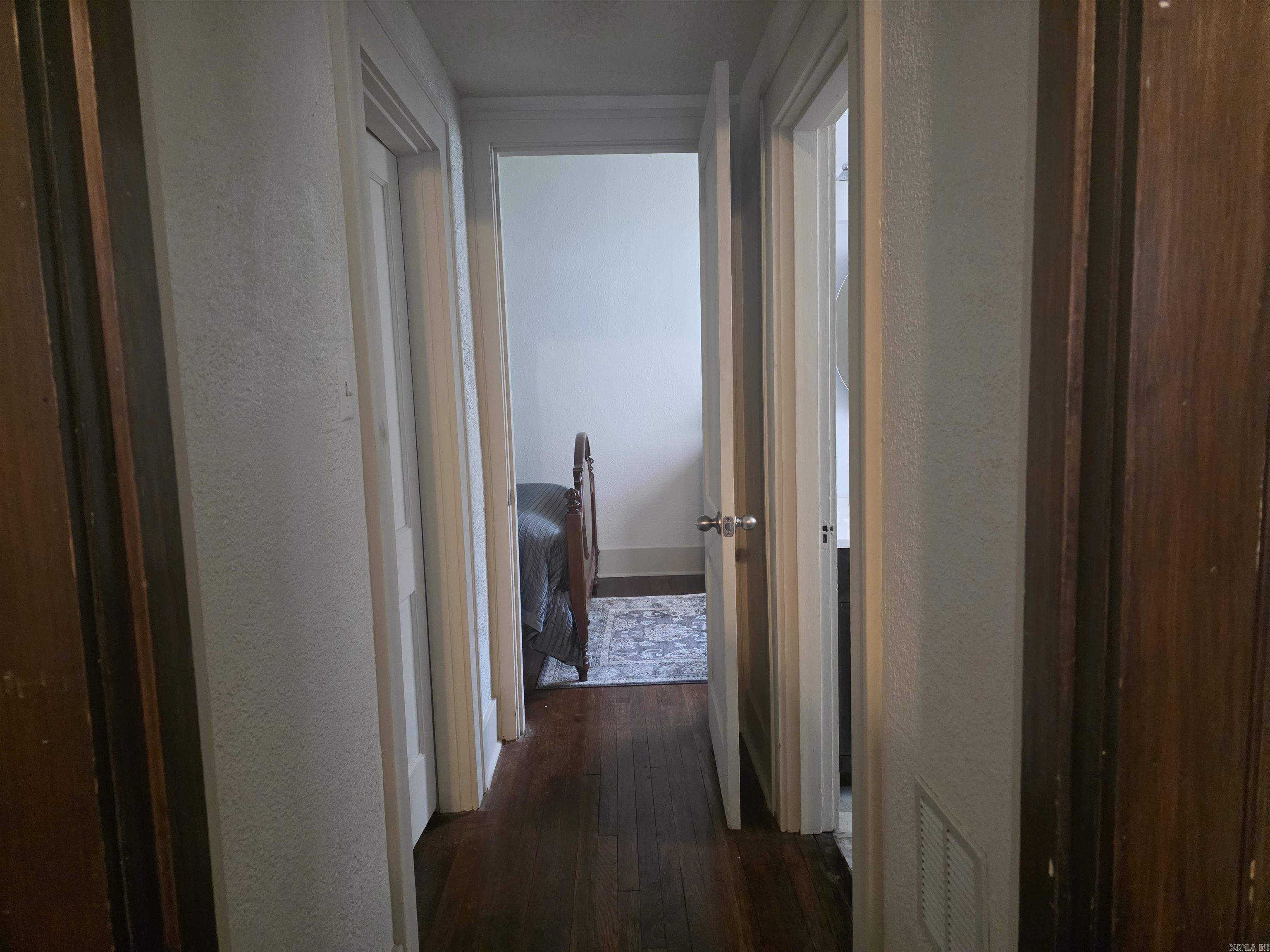 1011 W 6th  Little Rock, AR