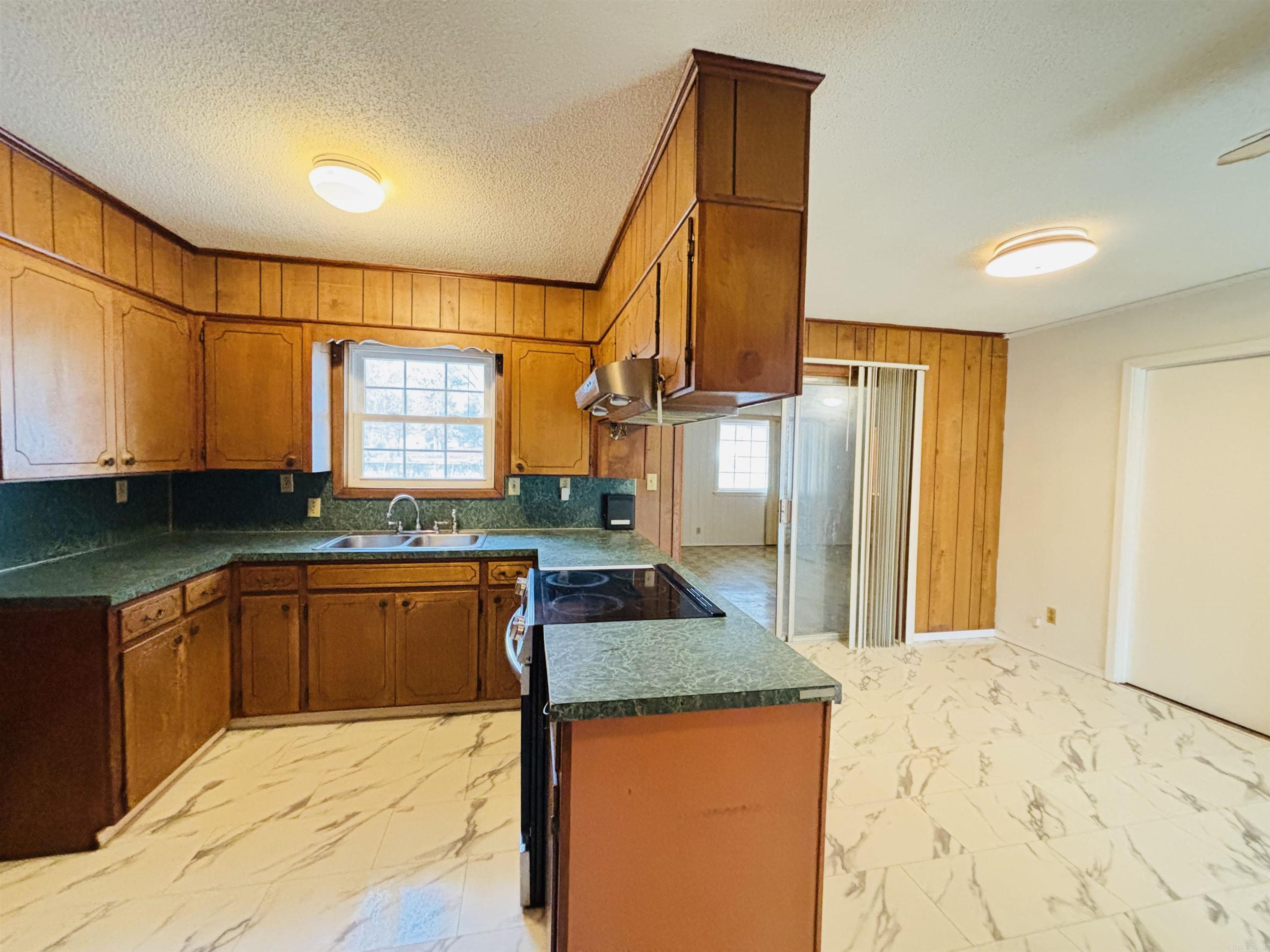 907 Seahorn  Gurdon, AR