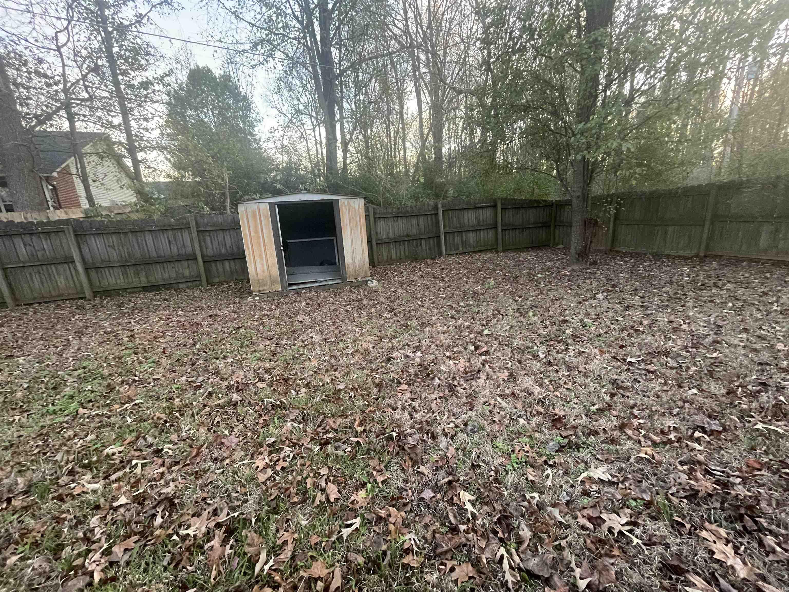 18 Woodbriar Dr  Jacksonville, AR