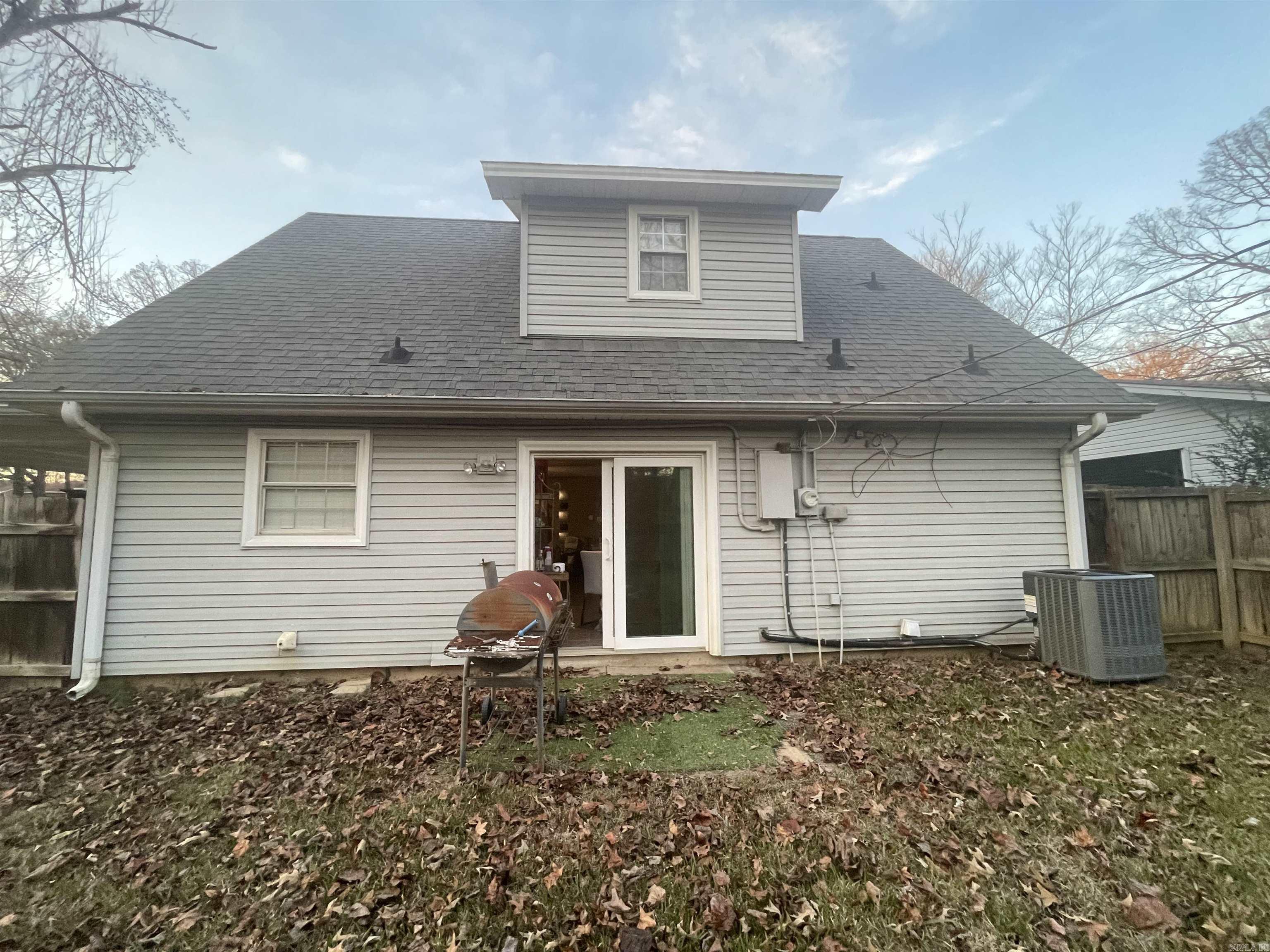 18 Woodbriar Dr  Jacksonville, AR