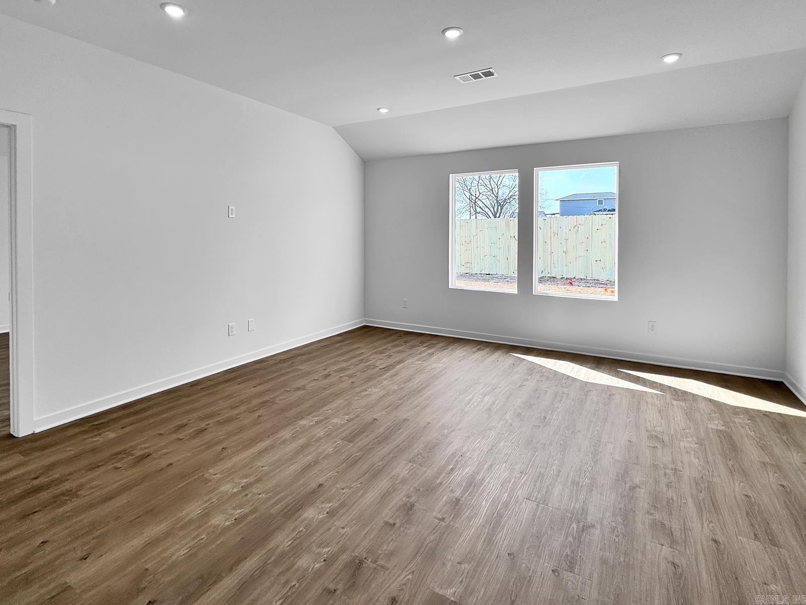 1603 Ridgefield Circle Searcy, AR 72143