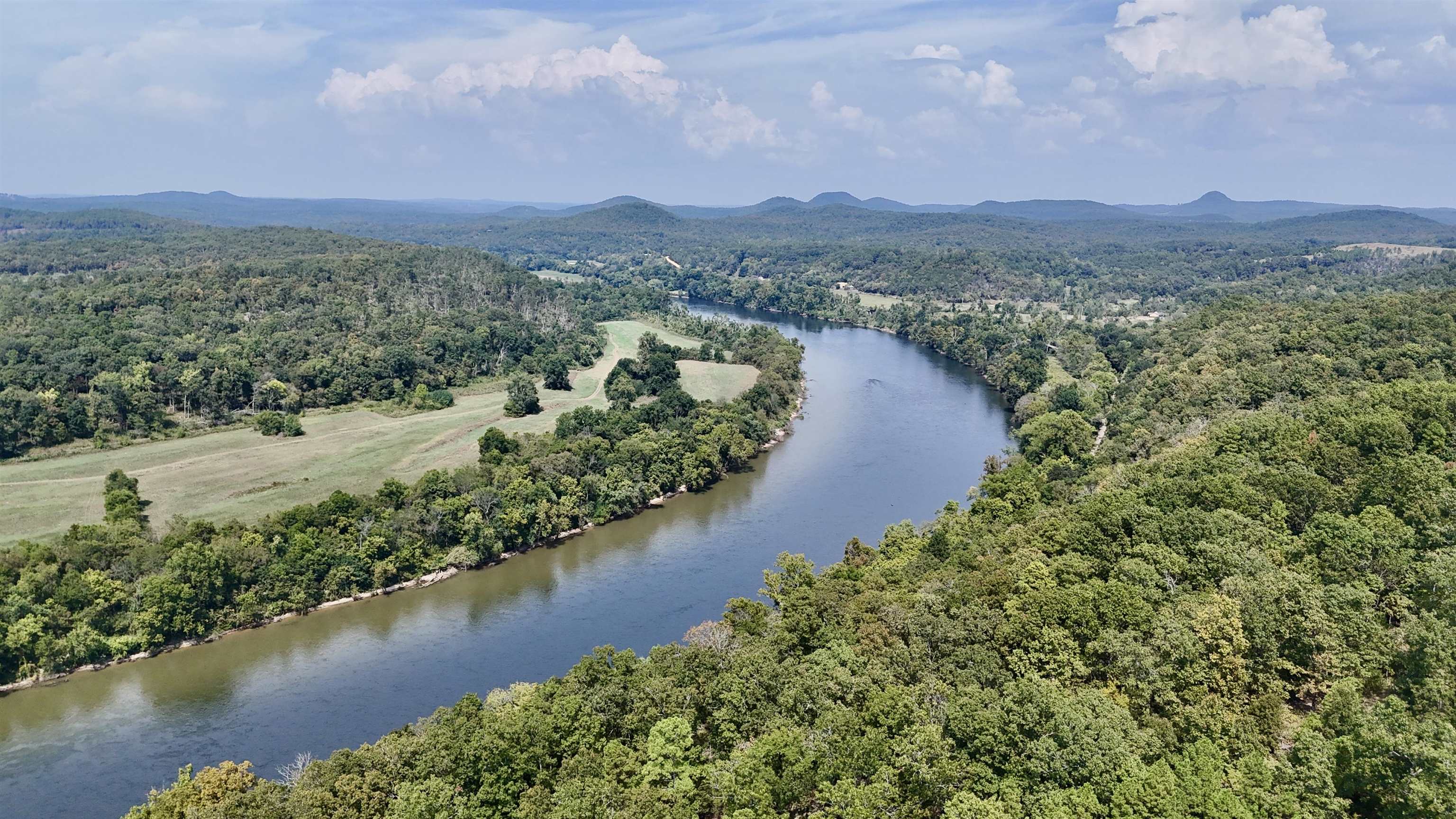 70 Mount Olive Road  Melbourne, AR