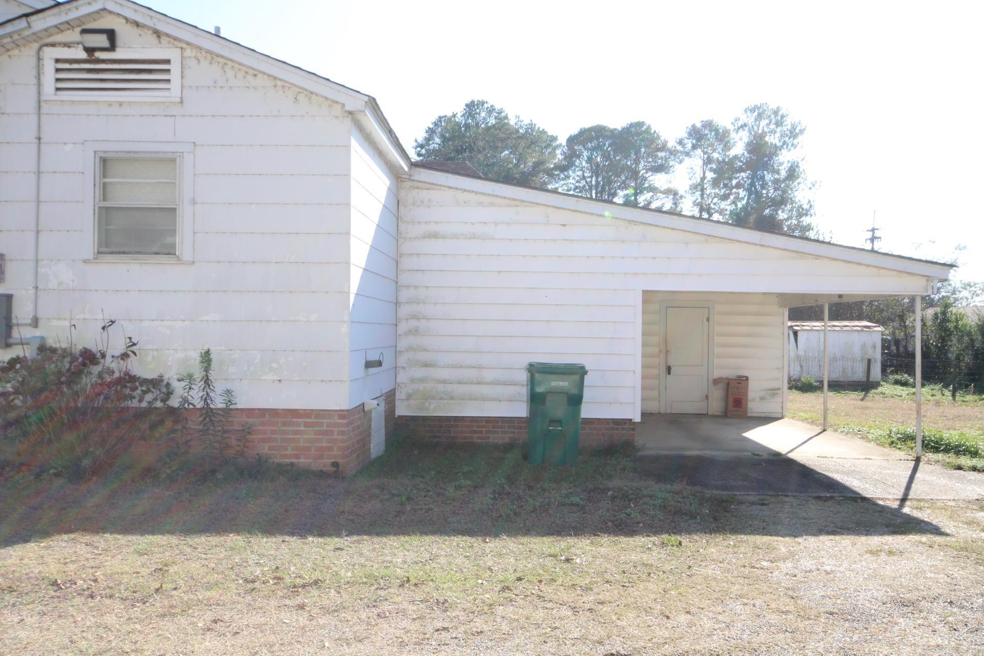 411 N 7th  Nashville, AR