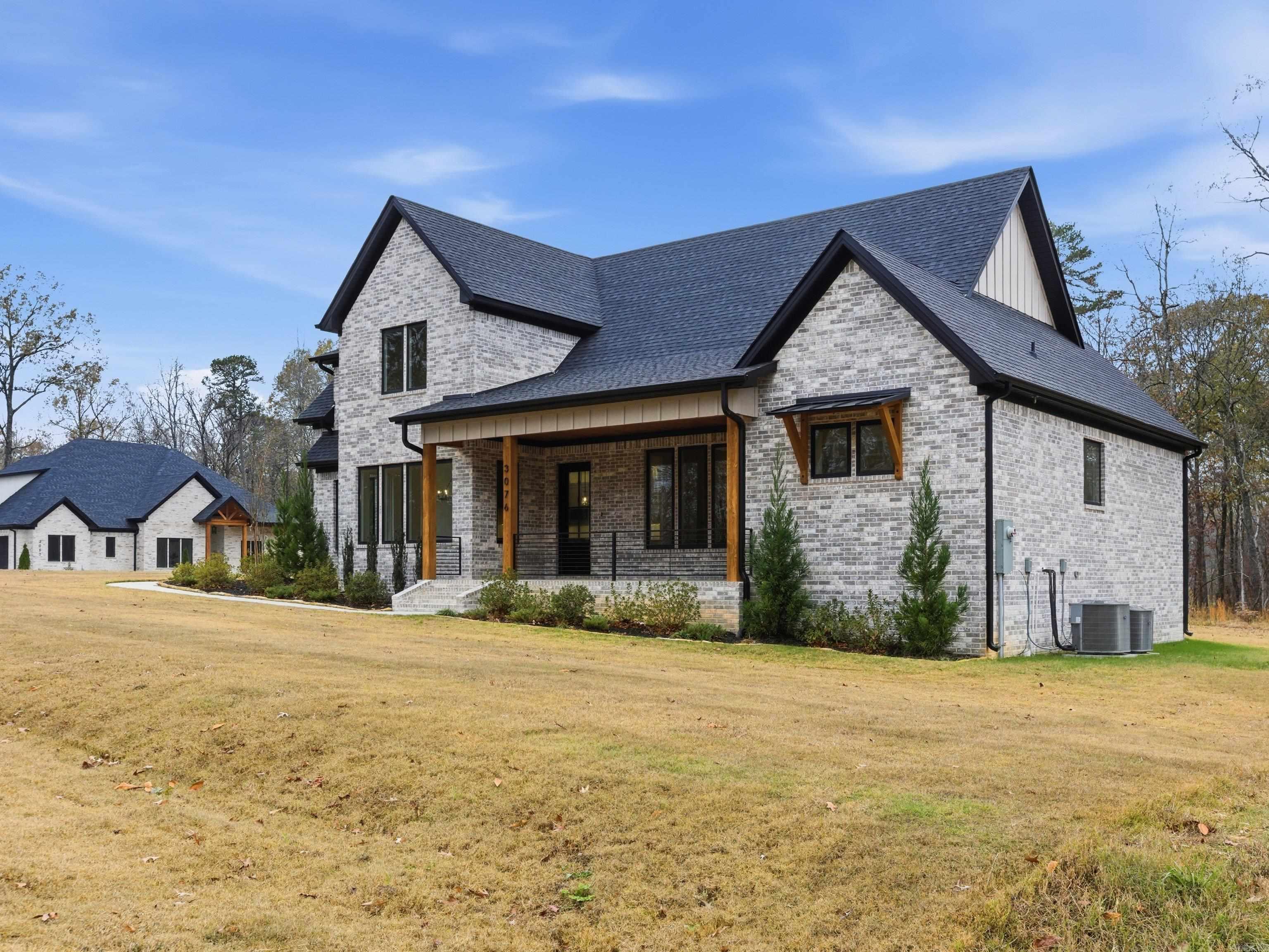 3076 Avilla Manor Trail Alexander, AR 72002