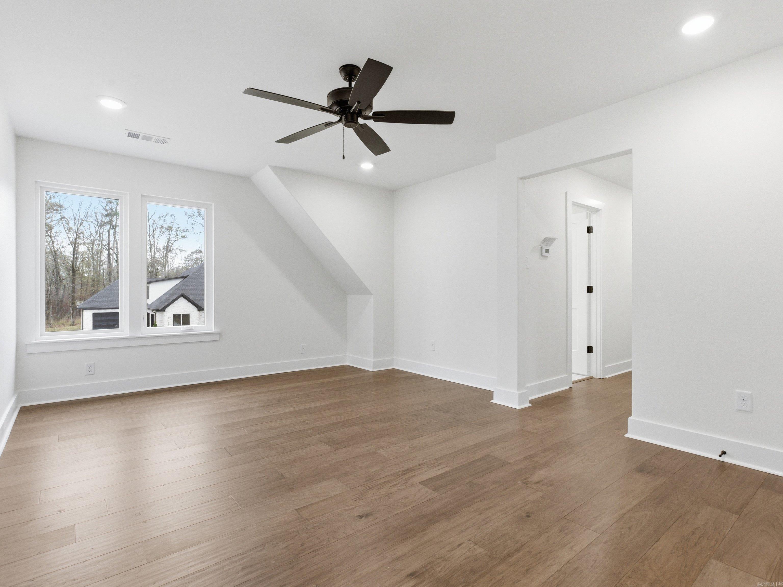 3076 Avilla Manor Trail Alexander, AR 72002