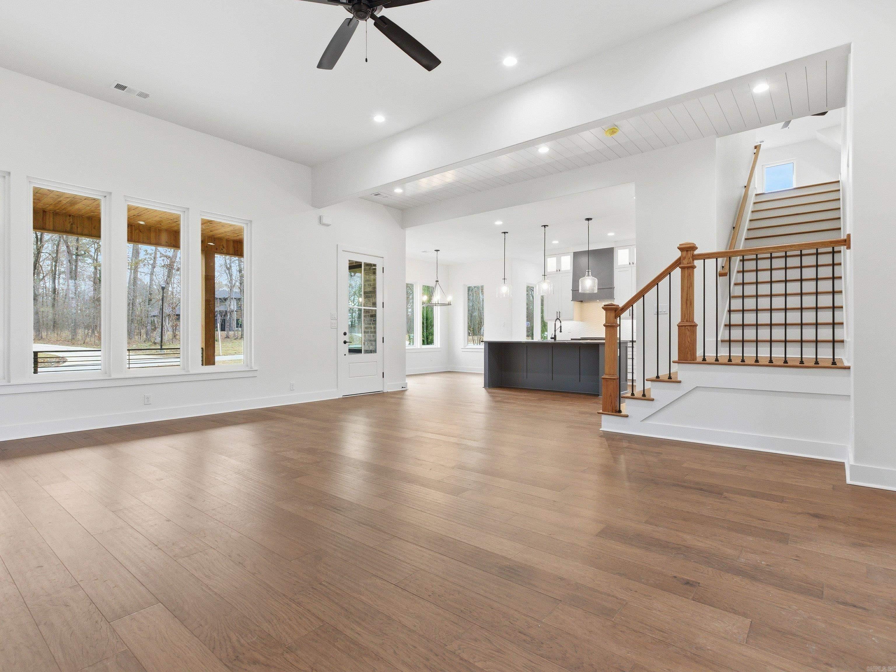 3076 Avilla Manor Trail Alexander, AR 72002