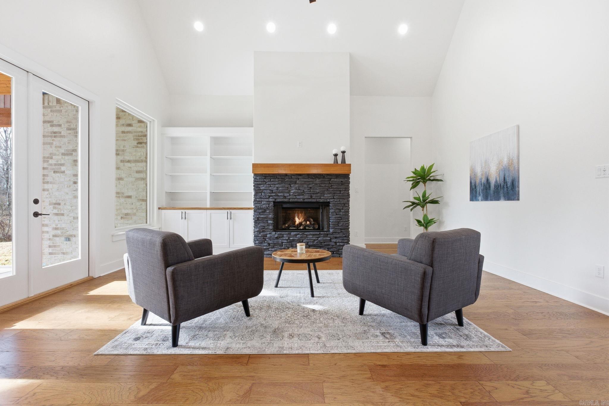 3053 Avilla Manor Trail Alexander, AR 72002