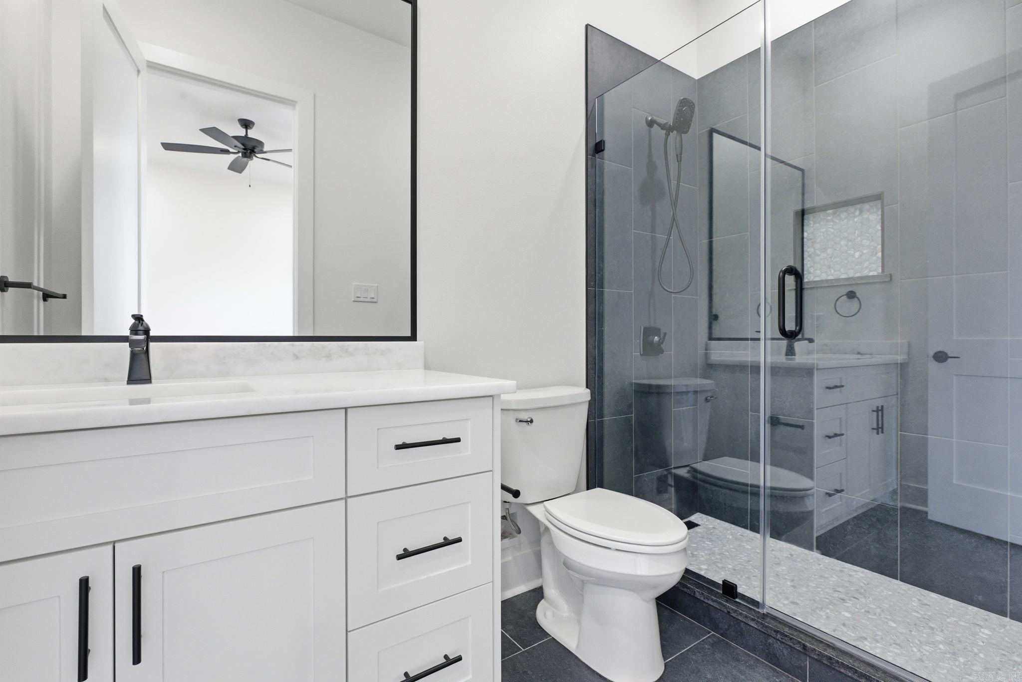 3053 Avilla Manor Trail Alexander, AR 72002