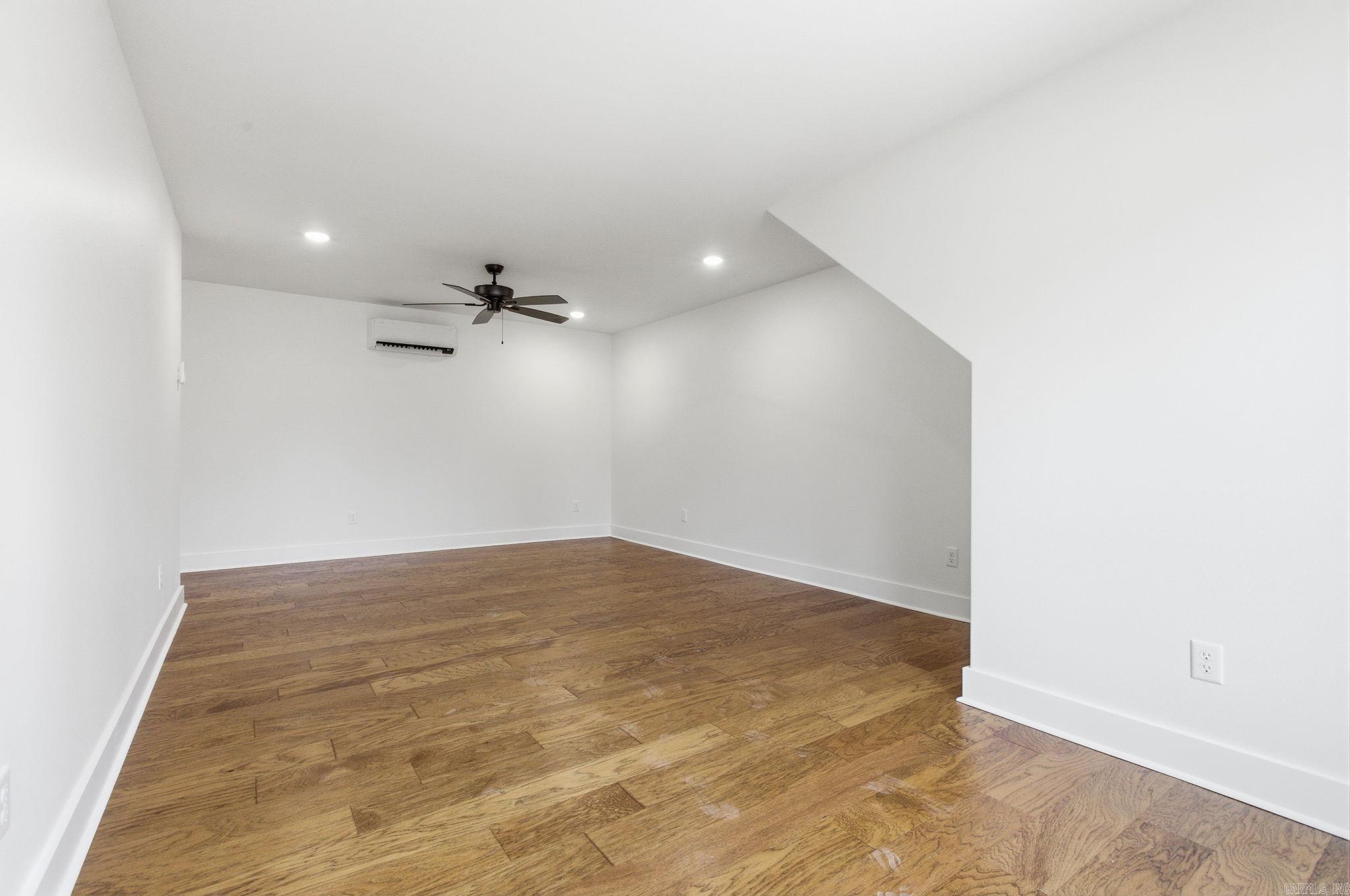 3053 Avilla Manor Trail Alexander, AR 72002