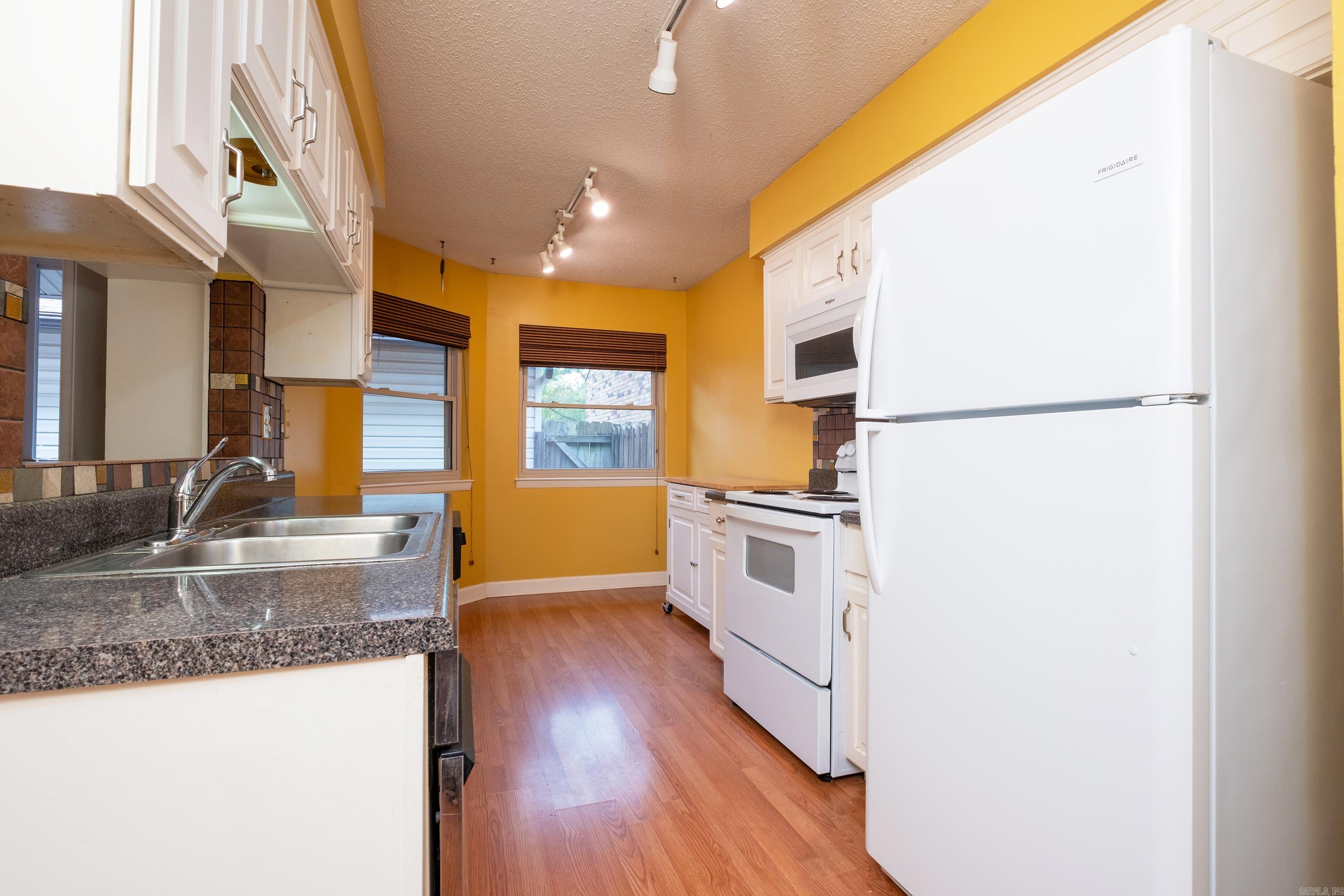 5 Hampshire  Little Rock, AR