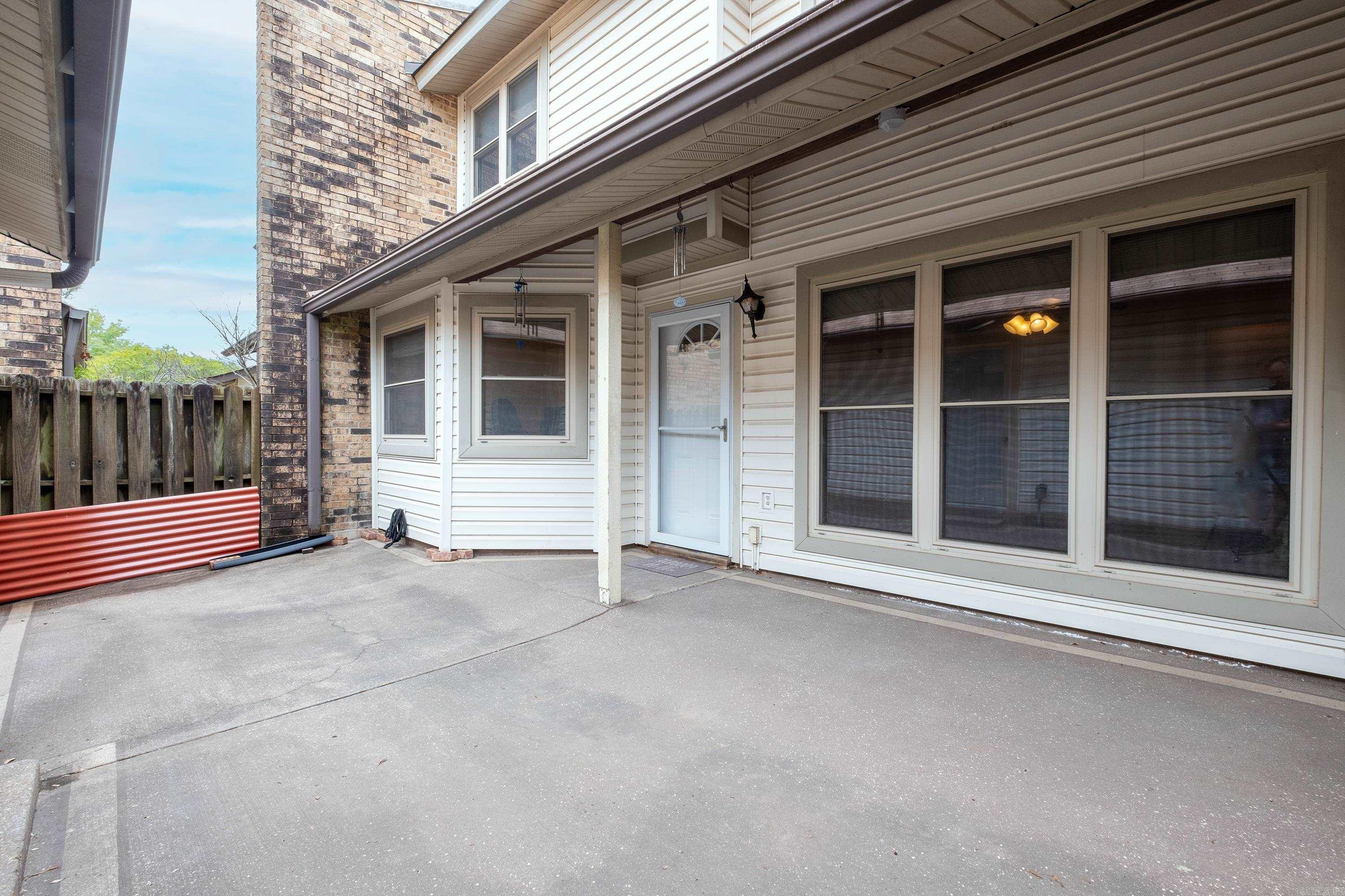 5 Hampshire  Little Rock, AR