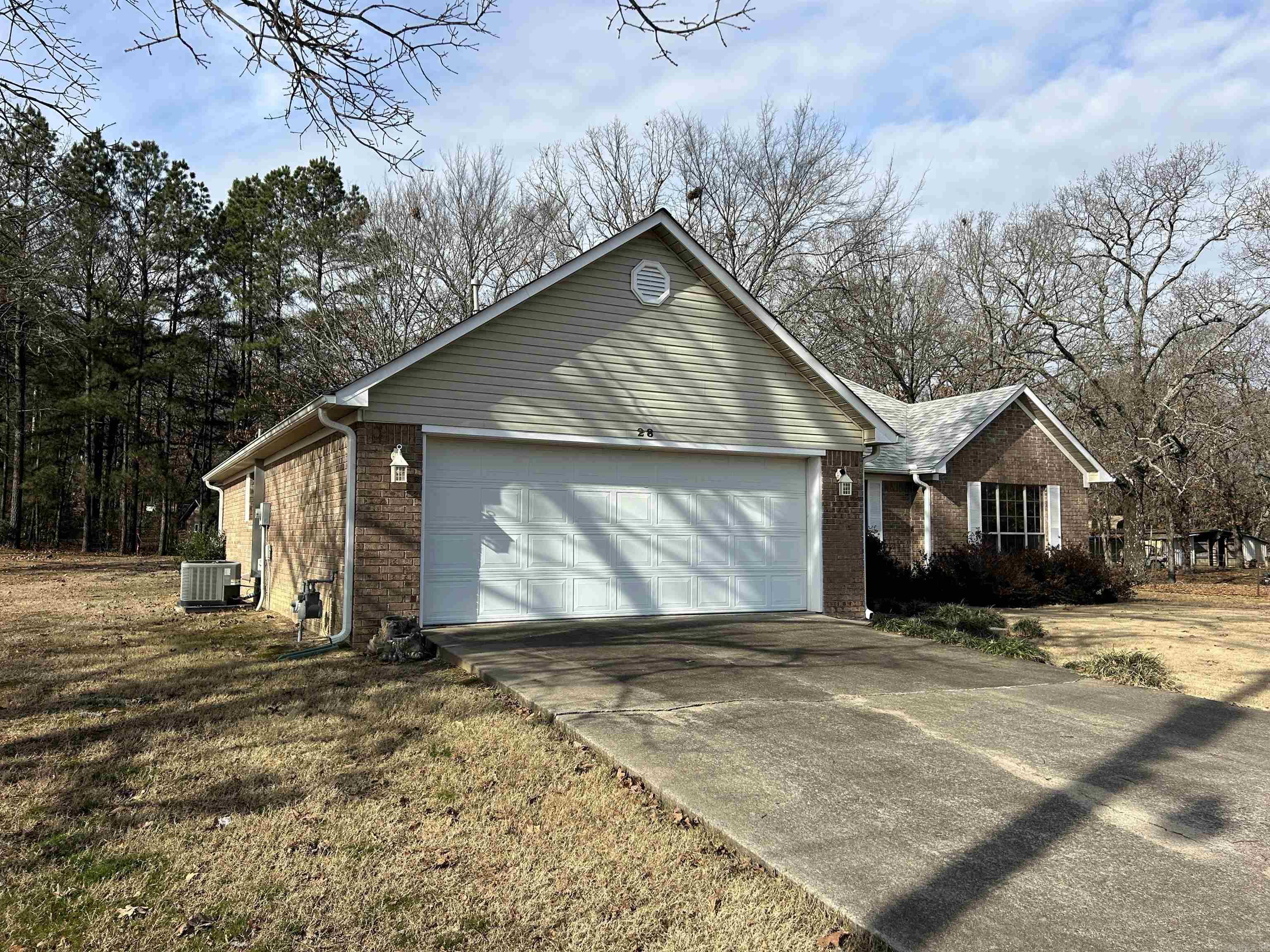 28 Sweetbriar Lane Greenbrier, AR 72058